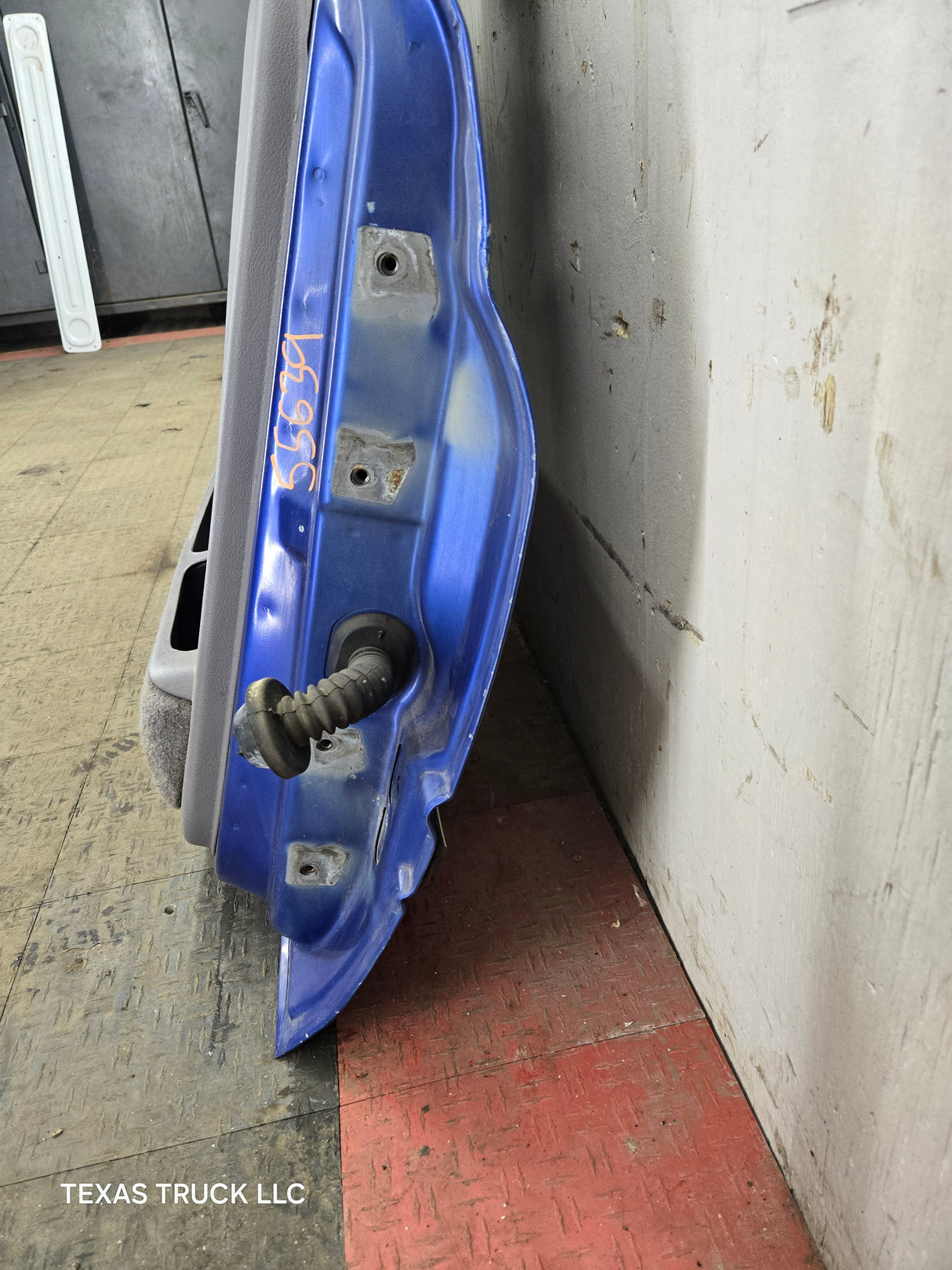 1994-2002 Dodge Ram 2nd Gen LH Driver Side Front Extended Cab Door 1500 2500 3500 ROUND CORNER - Bright Blue