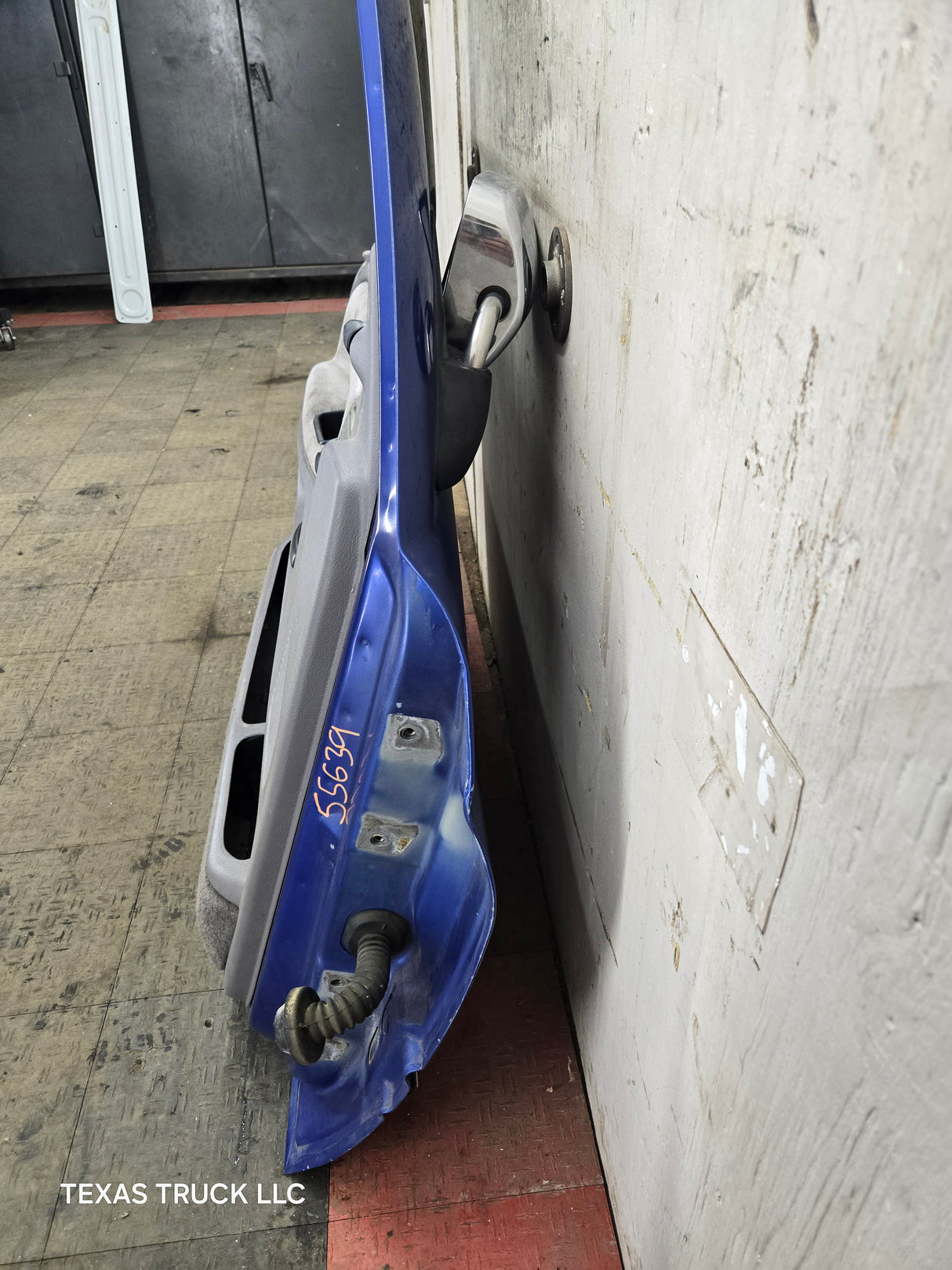 1994-2002 Dodge Ram 2nd Gen LH Driver Side Front Extended Cab Door 1500 2500 3500 ROUND CORNER - Bright Blue