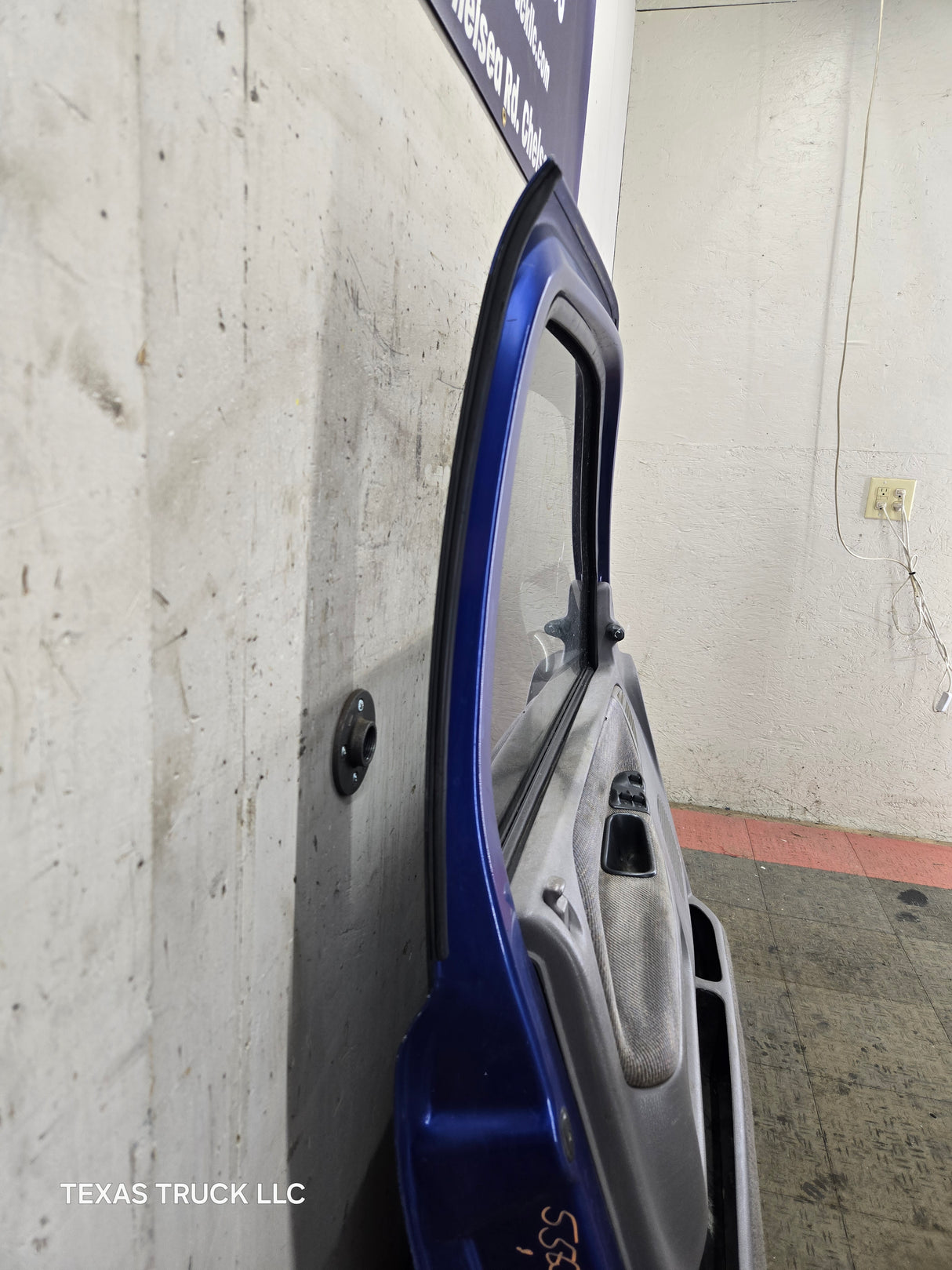 1994-2002 Dodge Ram 2nd Gen LH Driver Side Front Extended Cab Door 1500 2500 3500 ROUND CORNER - Bright Blue