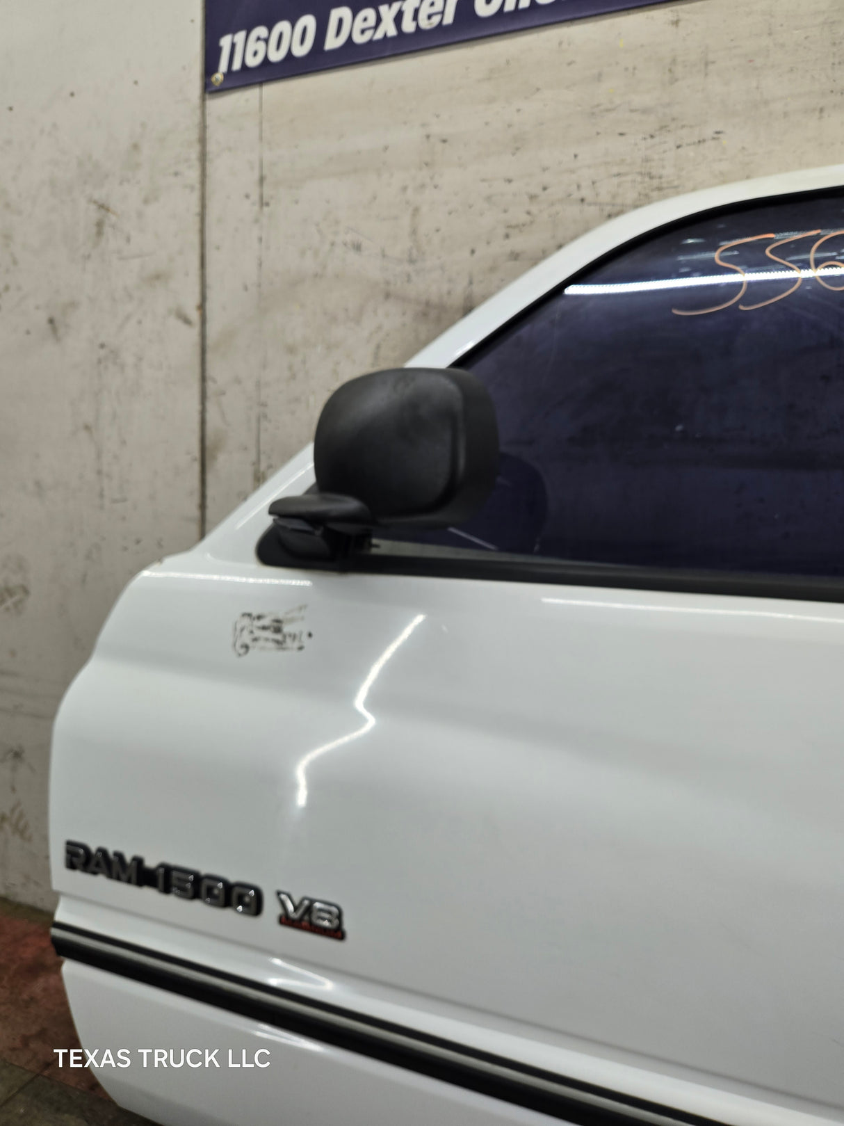 1994-2002 Dodge Ram 2nd Gen LH Driver Side Front Extended Cab Door 1500 2500 3500 ROUND CORNER - White