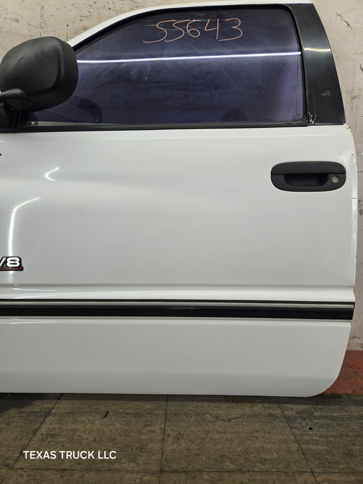 1994-2002 Dodge Ram 2nd Gen LH Driver Side Front Extended Cab Door 1500 2500 3500 ROUND CORNER - White