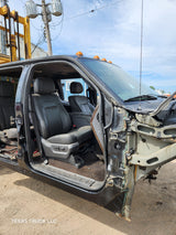 2011-2016 Ford Super Duty Crew Cab F250 F350 F450 F550 6.7L Power Stroke With Platinum Interior - UH Tuxedo Black