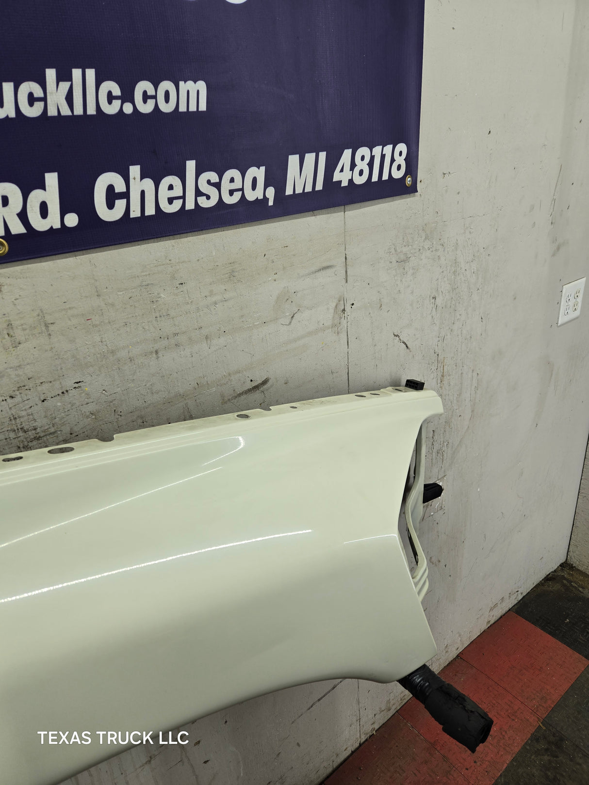 2006-2008 Dodge Ram 3rd Gen 1500 2500 3500 RH Passenger Side Fender - Cream White