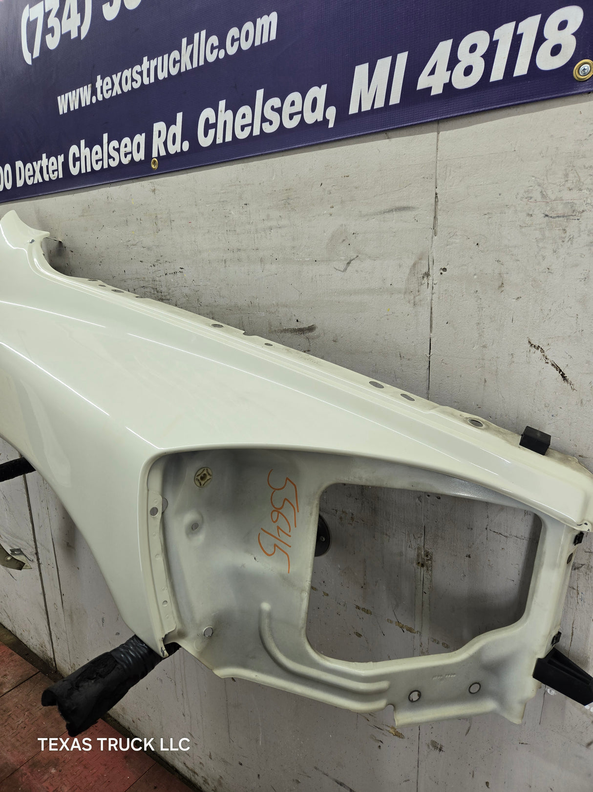 2006-2008 Dodge Ram 3rd Gen 1500 2500 3500 RH Passenger Side Fender - Cream White