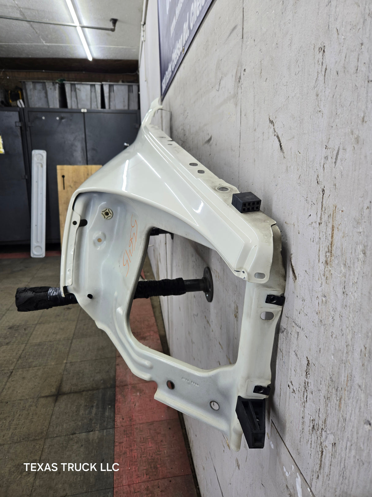 2006-2008 Dodge Ram 3rd Gen 1500 2500 3500 RH Passenger Side Fender - Cream White