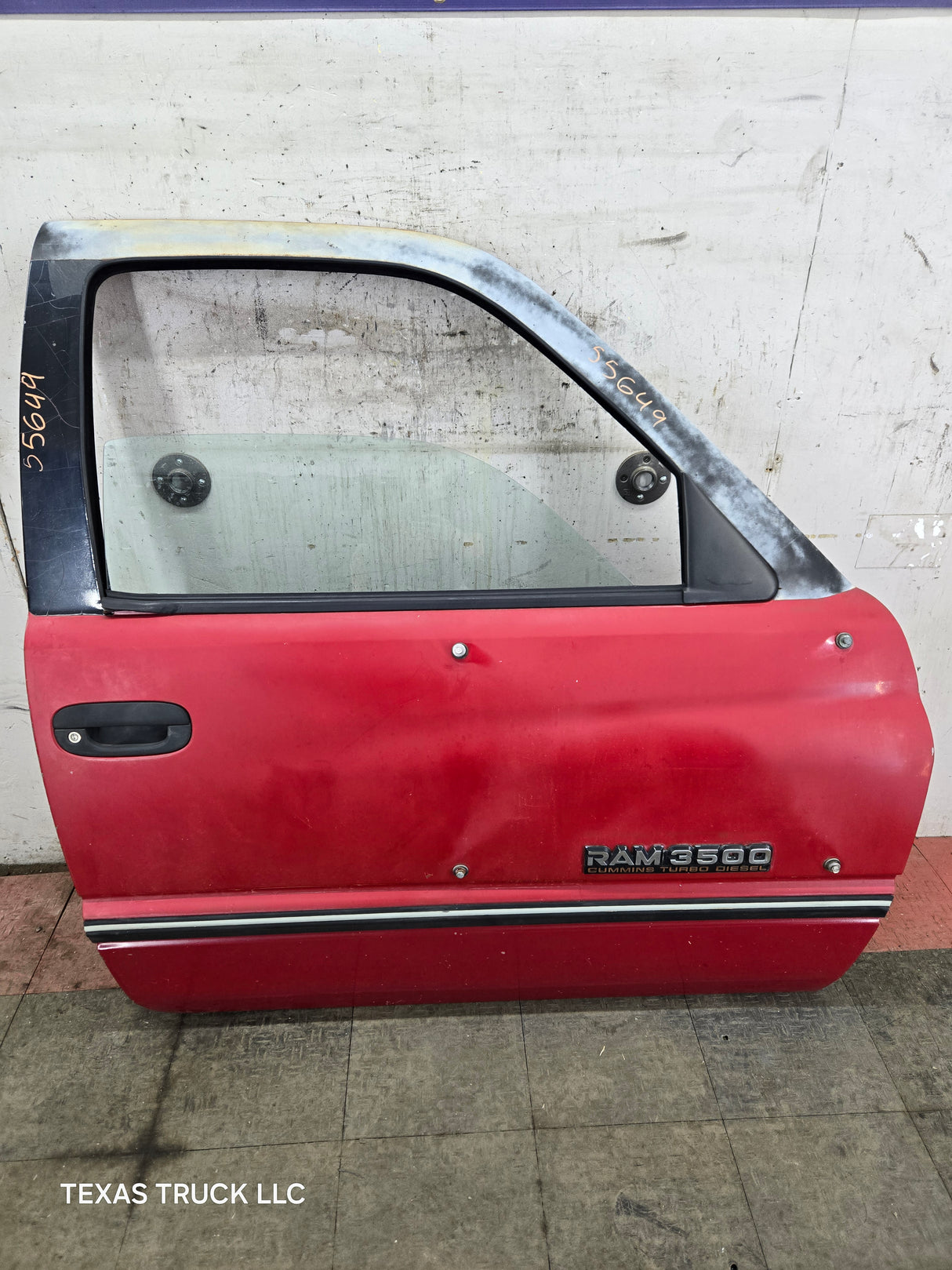 1994-2002 Dodge Ram 2nd Gen RH Passenger Side Front Extended Cab Door 1500 2500 3500 ROUND CORNER - Red