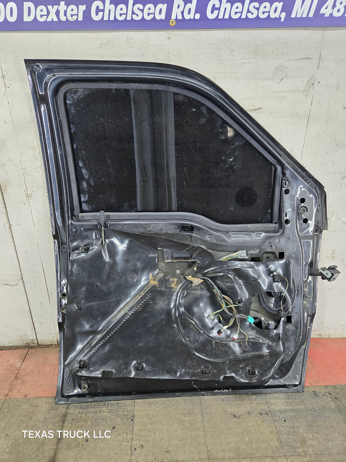 2012-2016 Ford Super Duty LH Driver Side Front Door F250 F350 F450 F550 - Black