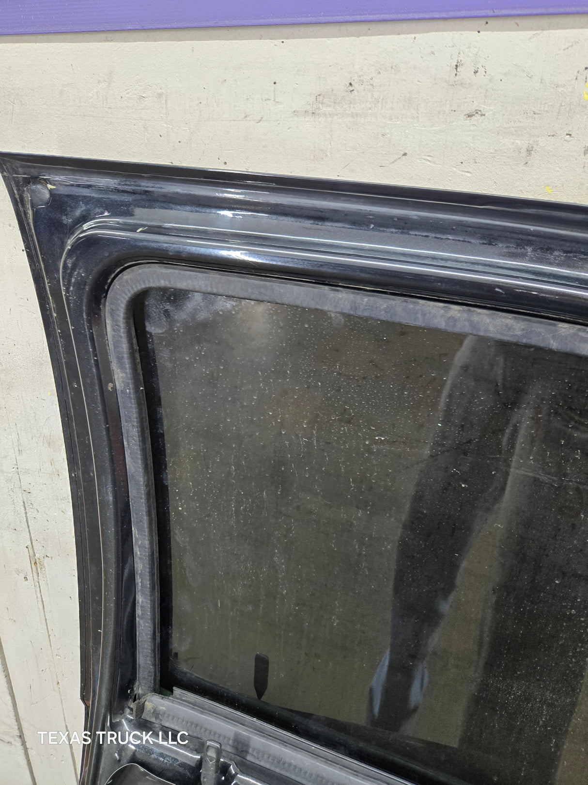 2012-2016 Ford Super Duty LH Driver Side Front Door F250 F350 F450 F550 - Black