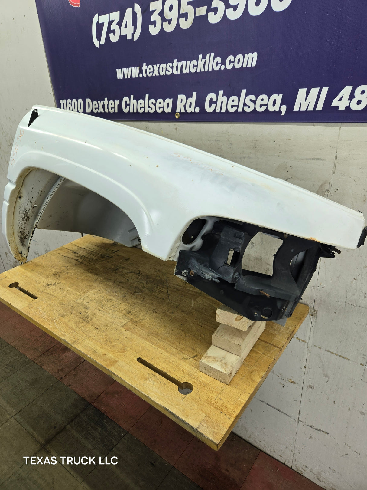 1994-2002 Dodge Ram 2nd Gen 1500 2500 3500 RH Passenger Side Fender - White