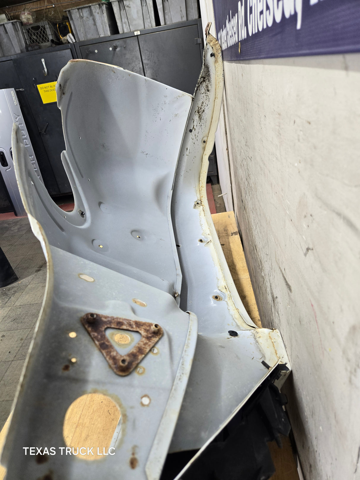 1994-2002 Dodge Ram 2nd Gen 1500 2500 3500 RH Passenger Side Fender - White