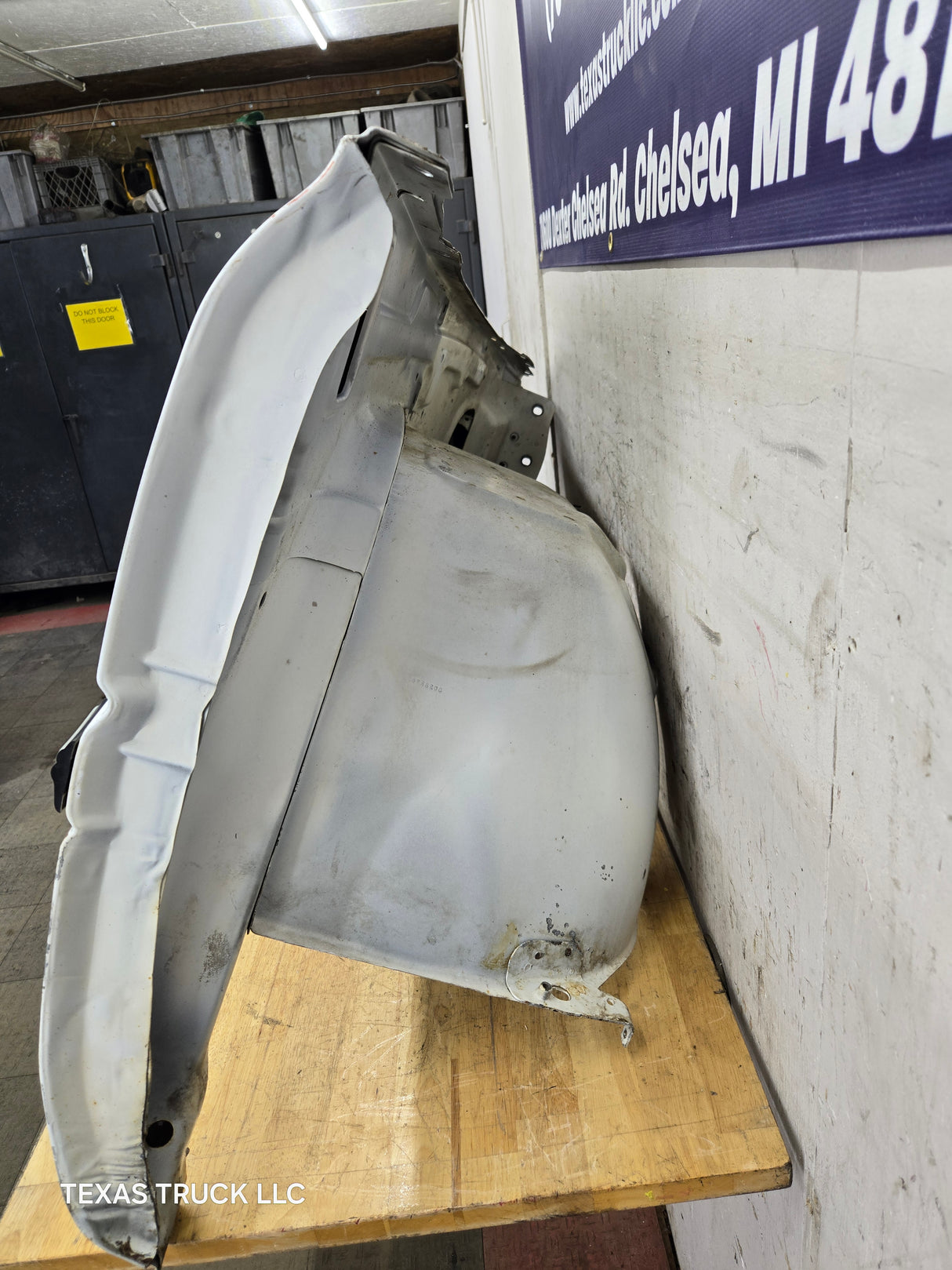1994-2002 Dodge Ram 2nd Gen 1500 2500 3500 LH Driver Side Fender - White