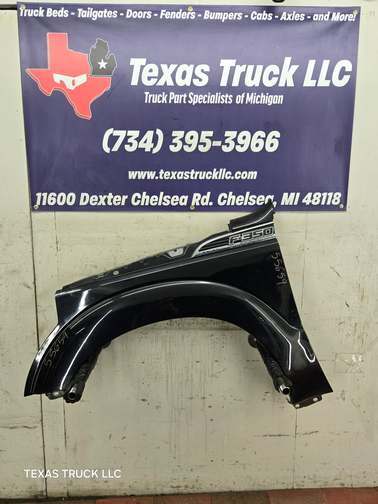 2011-2016 Ford Super Duty F250 F350 LH Driver Side Front Fender - Black