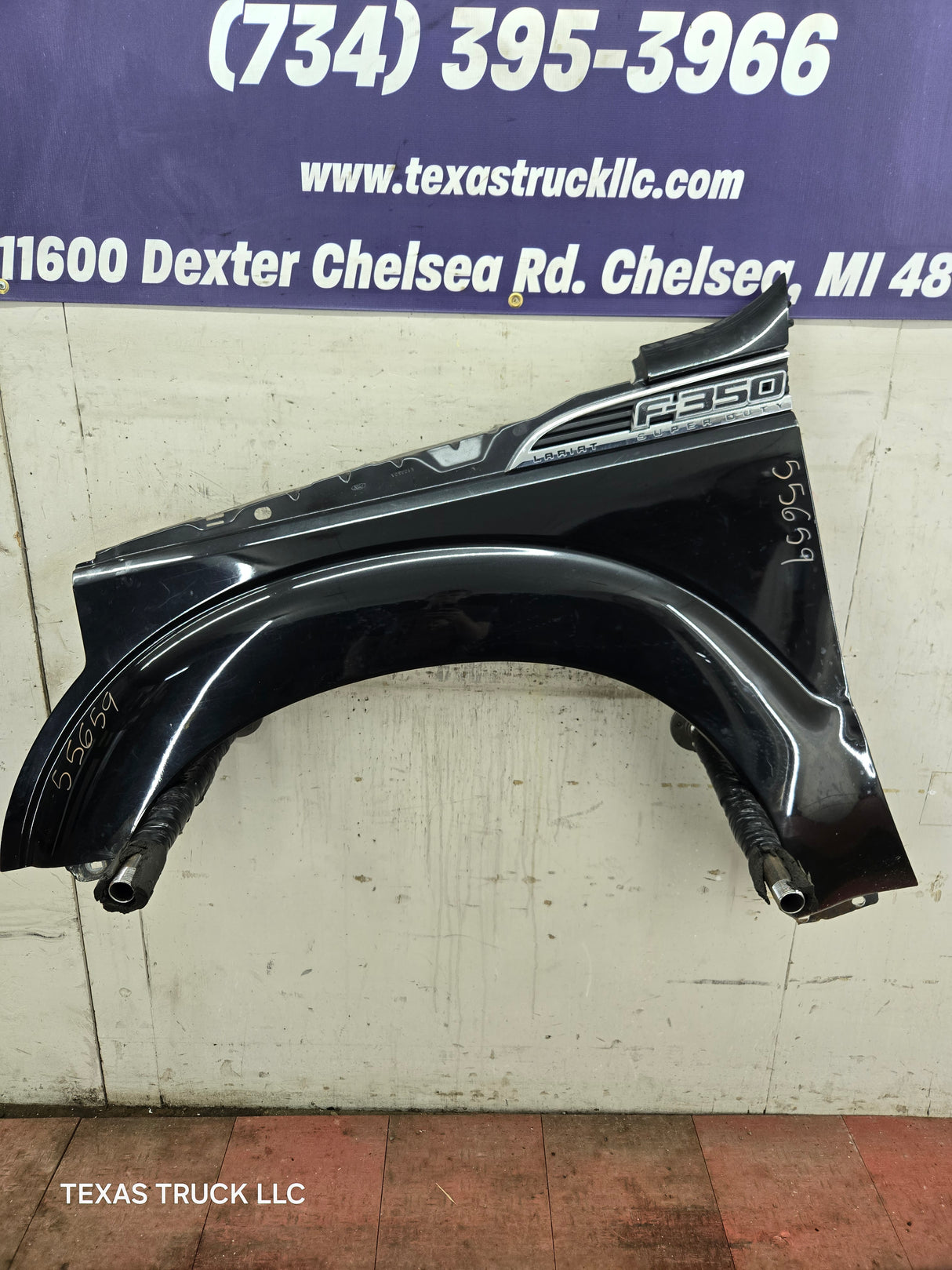2011-2016 Ford Super Duty F250 F350 LH Driver Side Front Fender - Black