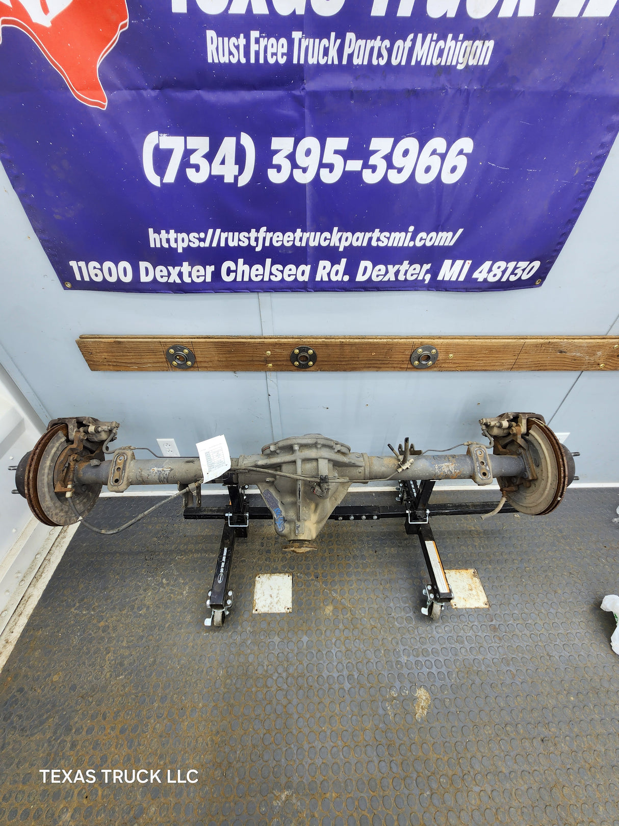 2006-2008 Dodge Ram 1500 Rear Axle 3.92 Gear Ratio 3rd Gen