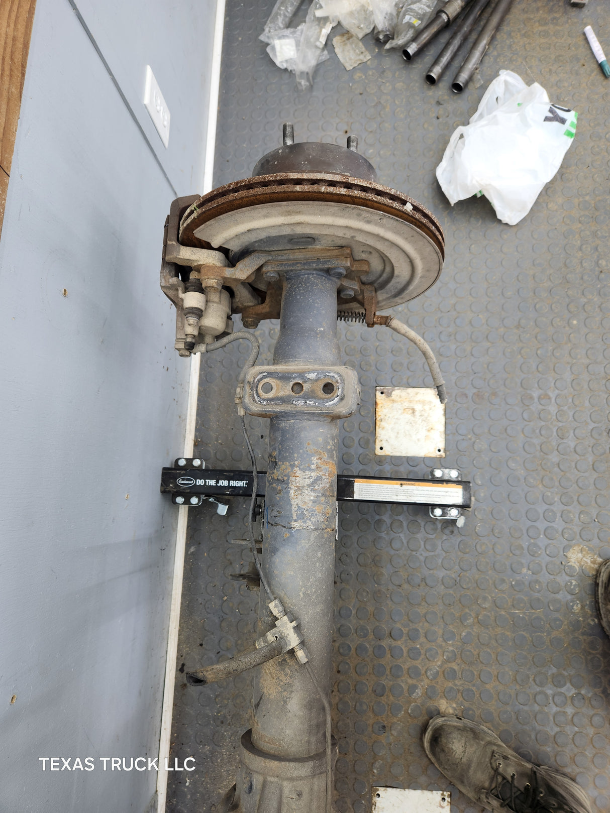 2006-2008 Dodge Ram 1500 Rear Axle 3.92 Gear Ratio 3rd Gen