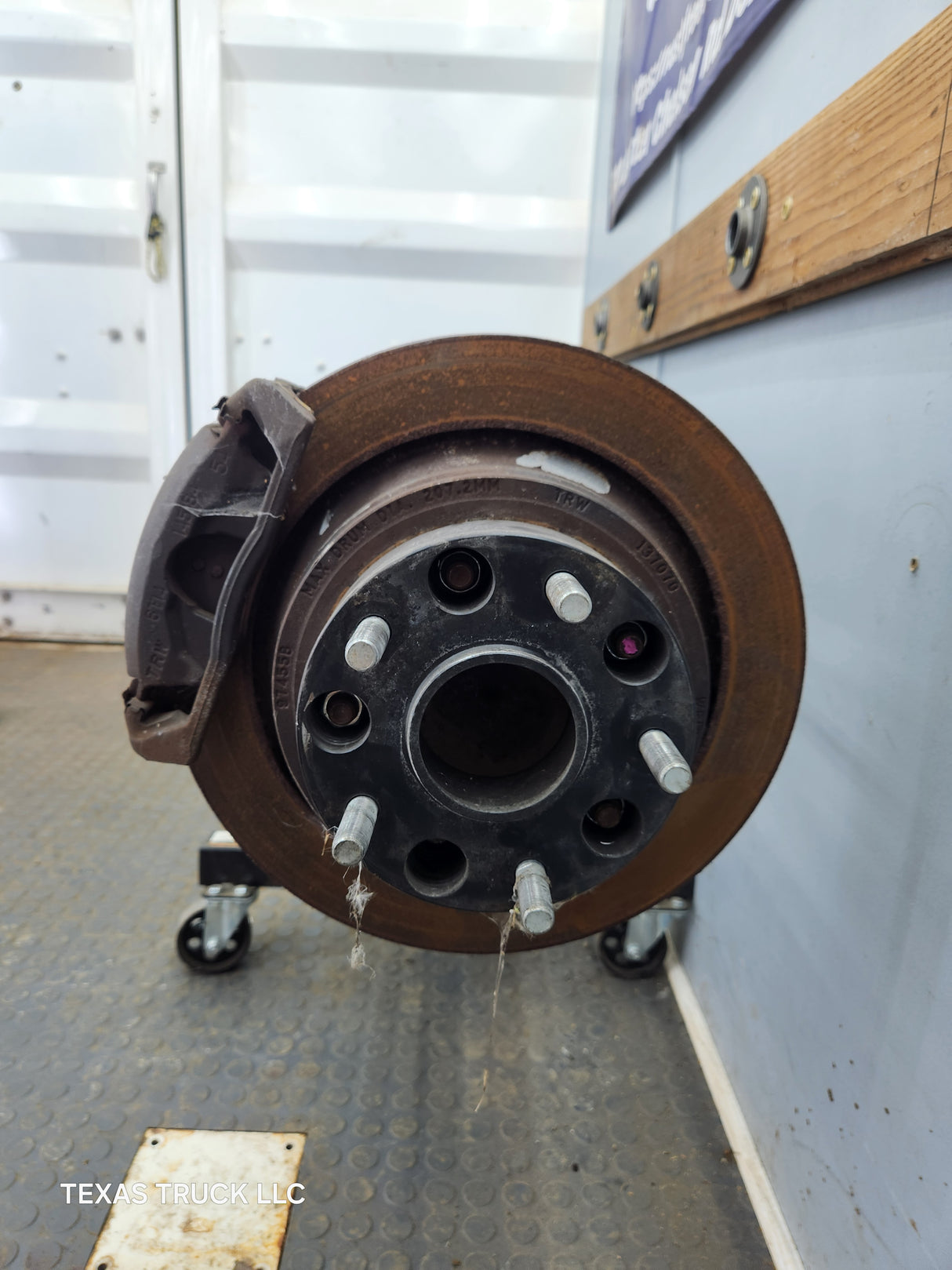 2006-2008 Dodge Ram 1500 Rear Axle 3.92 Gear Ratio 3rd Gen