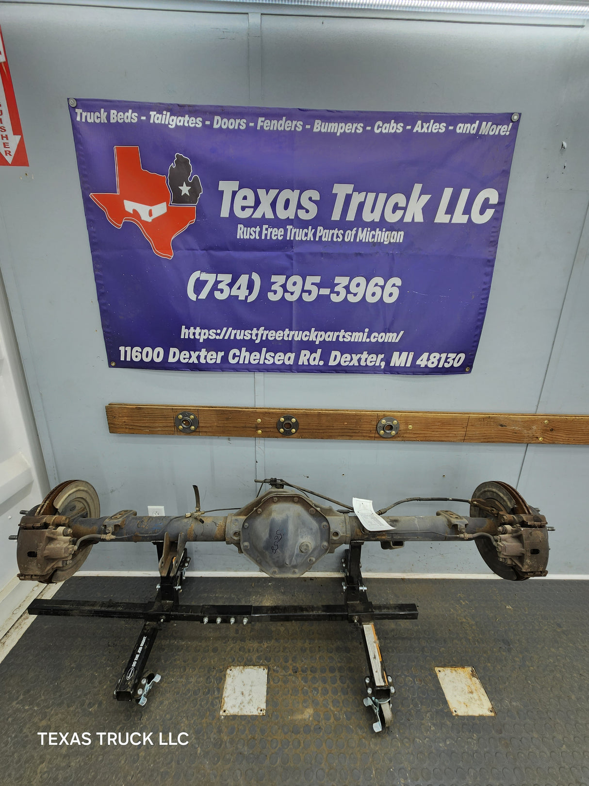 2006-2008 Dodge Ram 1500 Rear Axle 3.92 Gear Ratio 3rd Gen