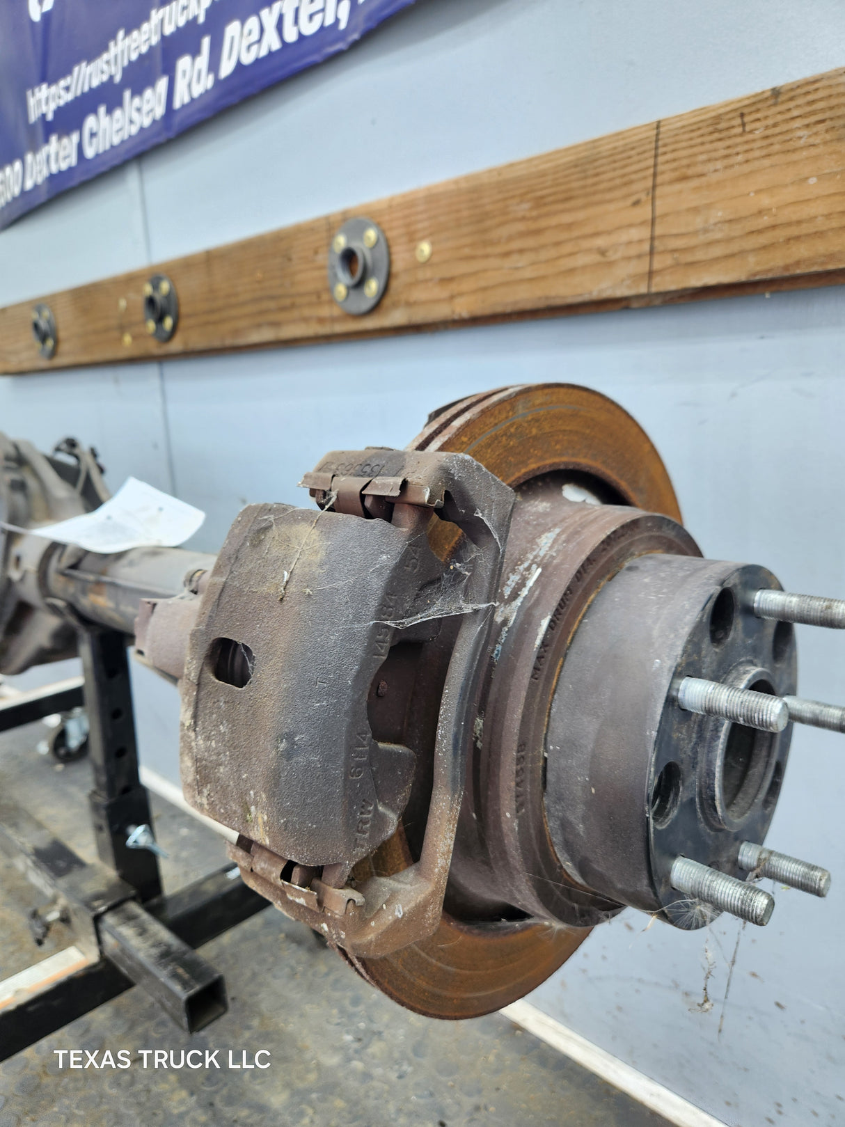 2006-2008 Dodge Ram 1500 Rear Axle 3.92 Gear Ratio 3rd Gen