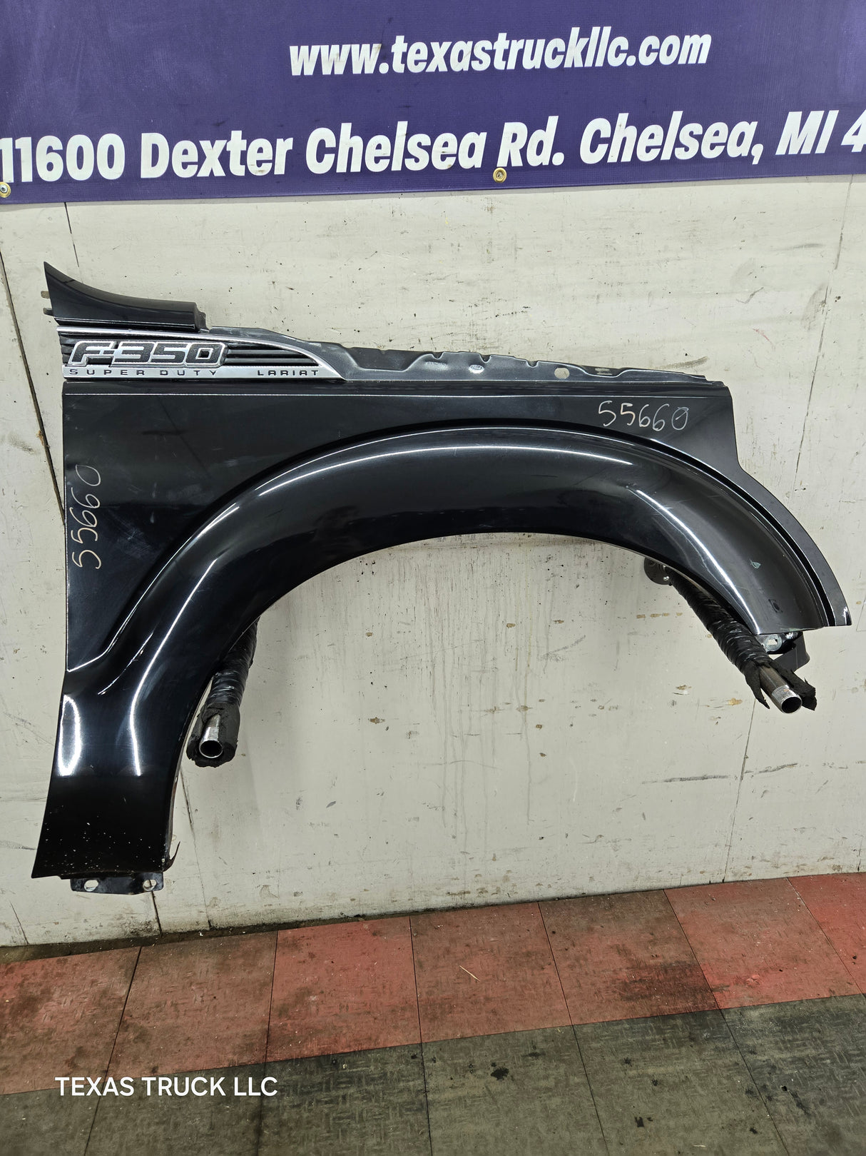 2011-2016 Ford Super Duty F250 F350 RH Passenger Side Front Fender Quarter Panel - Black