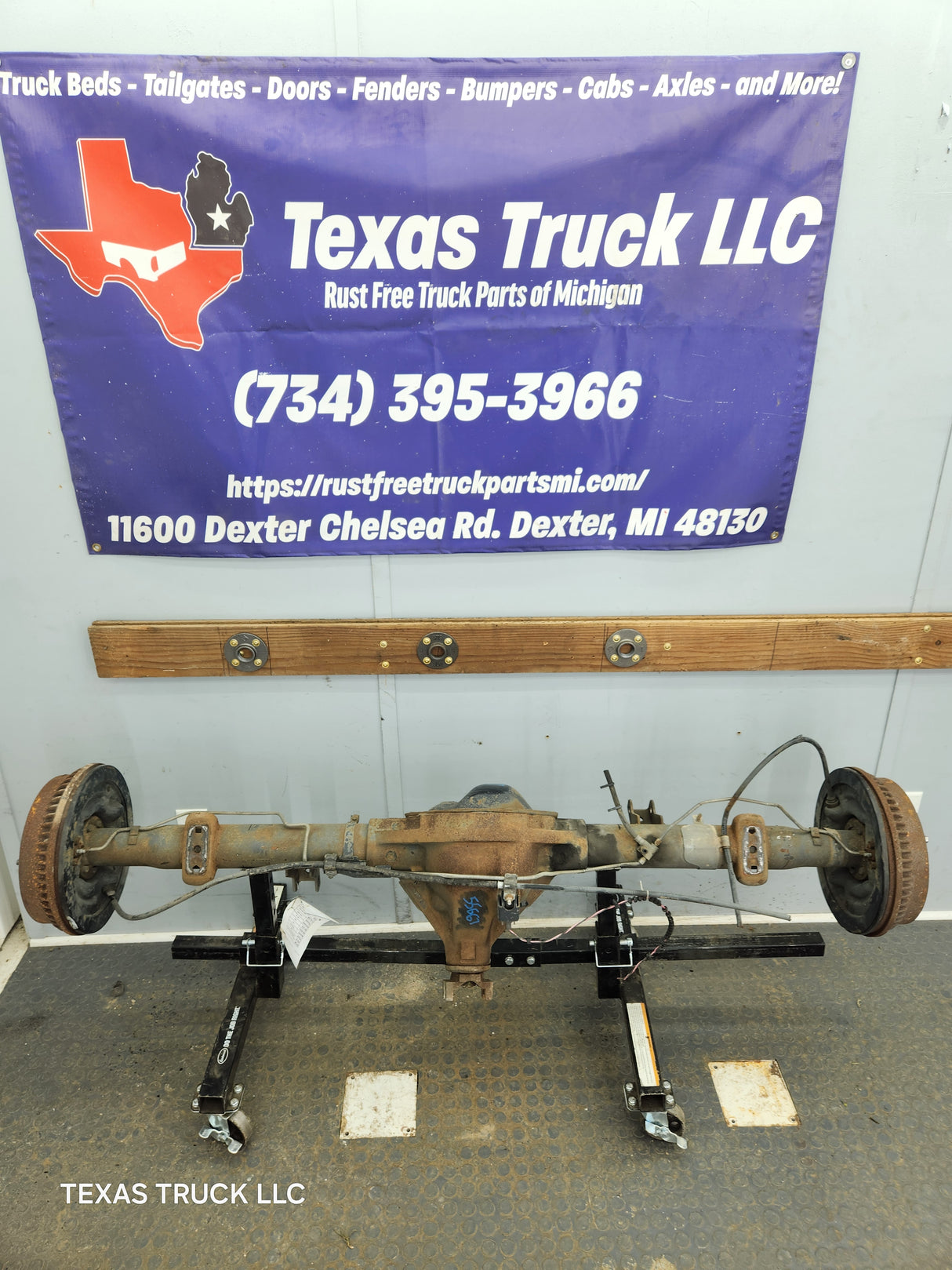 1994-1999 2nd Gen Dodge Ram 1500 3.55 Rear Axle 9.25 120k Miles