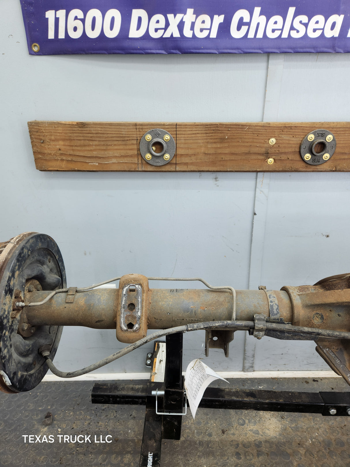 1994-1999 2nd Gen Dodge Ram 1500 3.55 Rear Axle 9.25 120k Miles