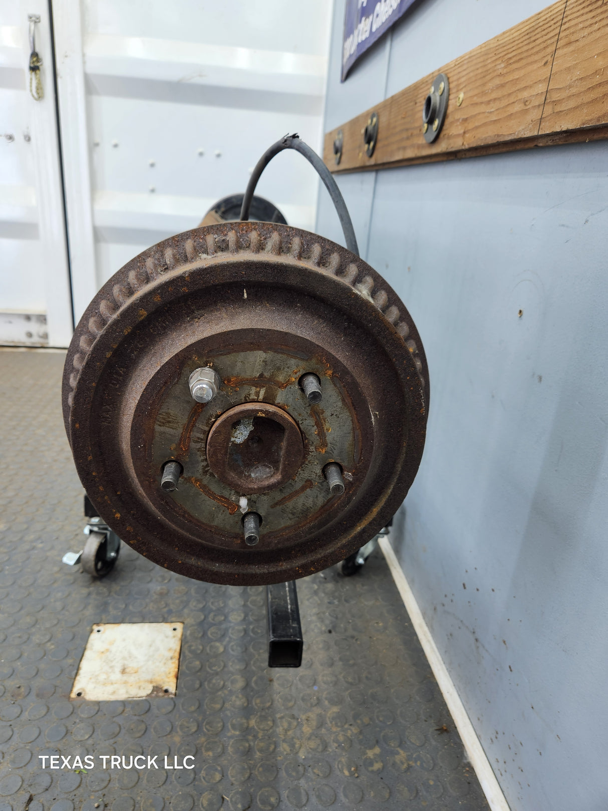 1994-1999 2nd Gen Dodge Ram 1500 3.55 Rear Axle 9.25 120k Miles