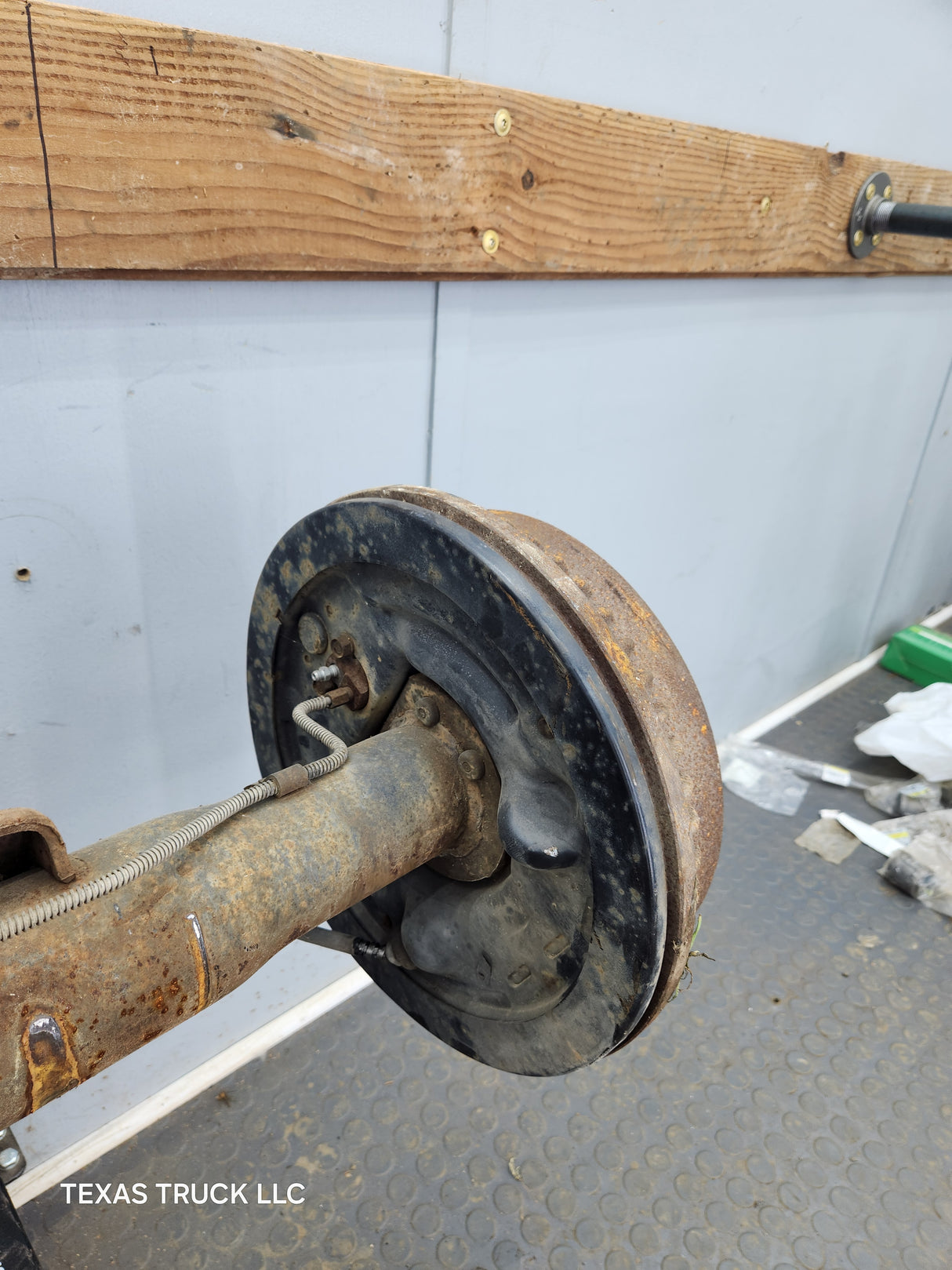 1994-1999 2nd Gen Dodge Ram 1500 3.55 Rear Axle 9.25 120k Miles