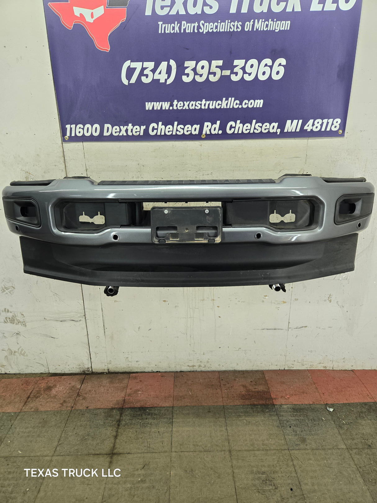 2023-2025 Ford Super Duty F250 F350 Front Bumper - Gray
