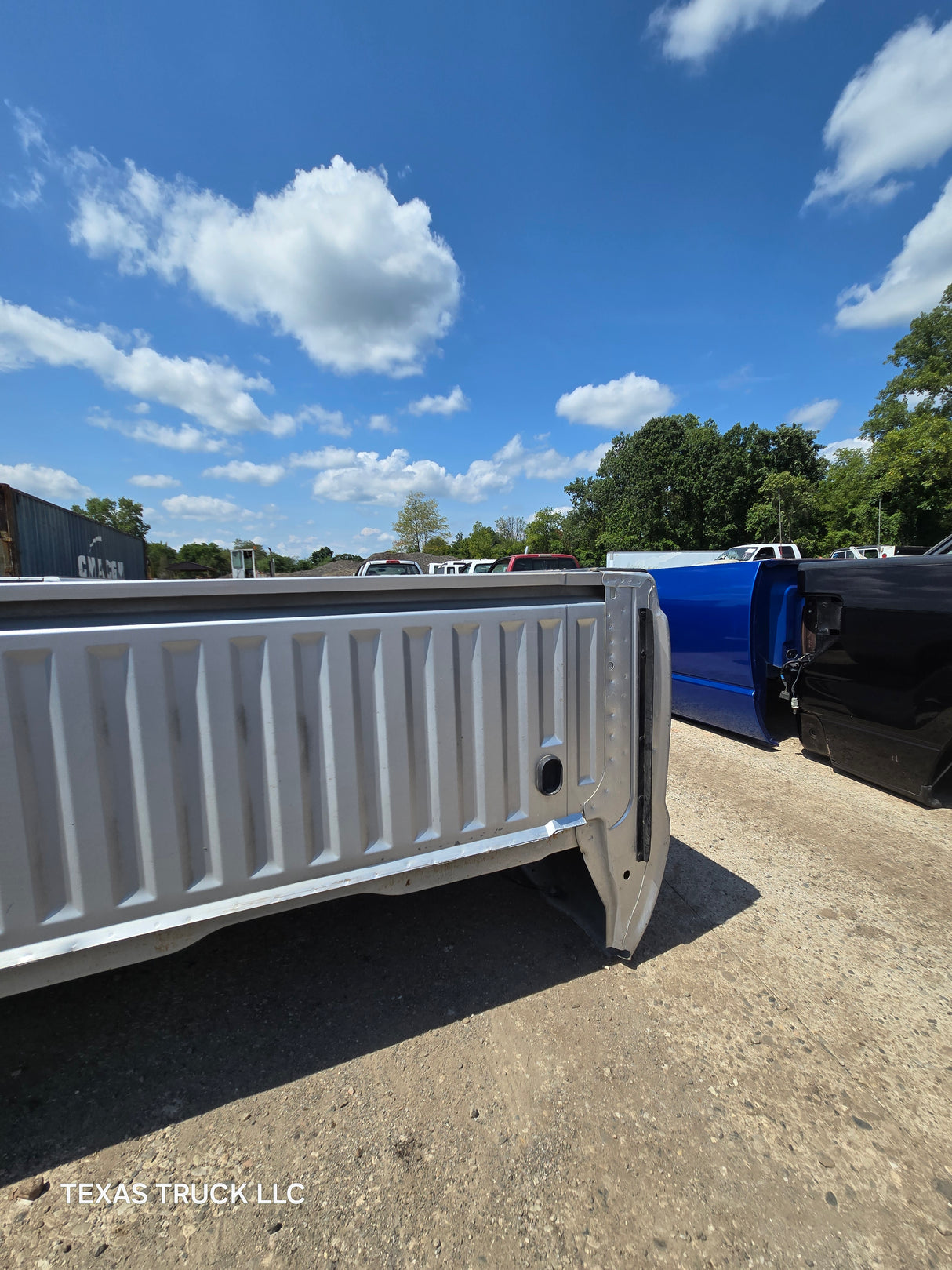 2011-2016 Ford F250 F350 Super Duty 6' 9" Short Truck Bed - Silver