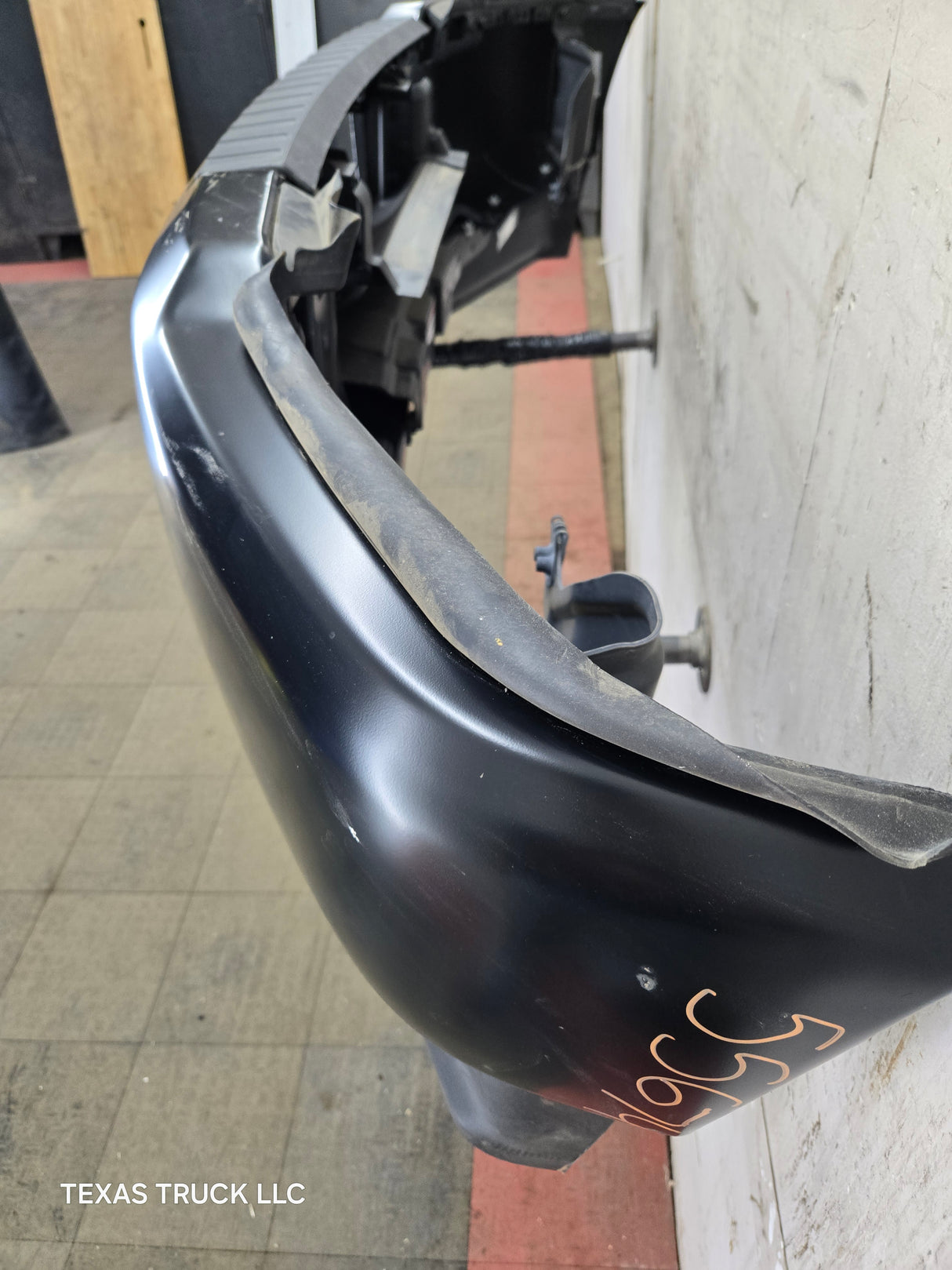 2023-2025 Ford Super Duty Front Bumper F450 F550 - Black
