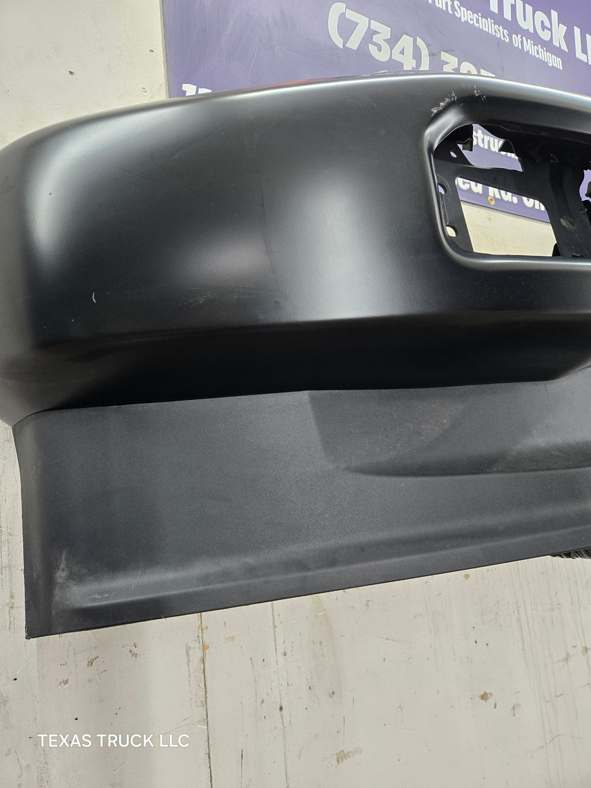 2023-2025 Ford Super Duty Front Bumper F450 F550 - Black