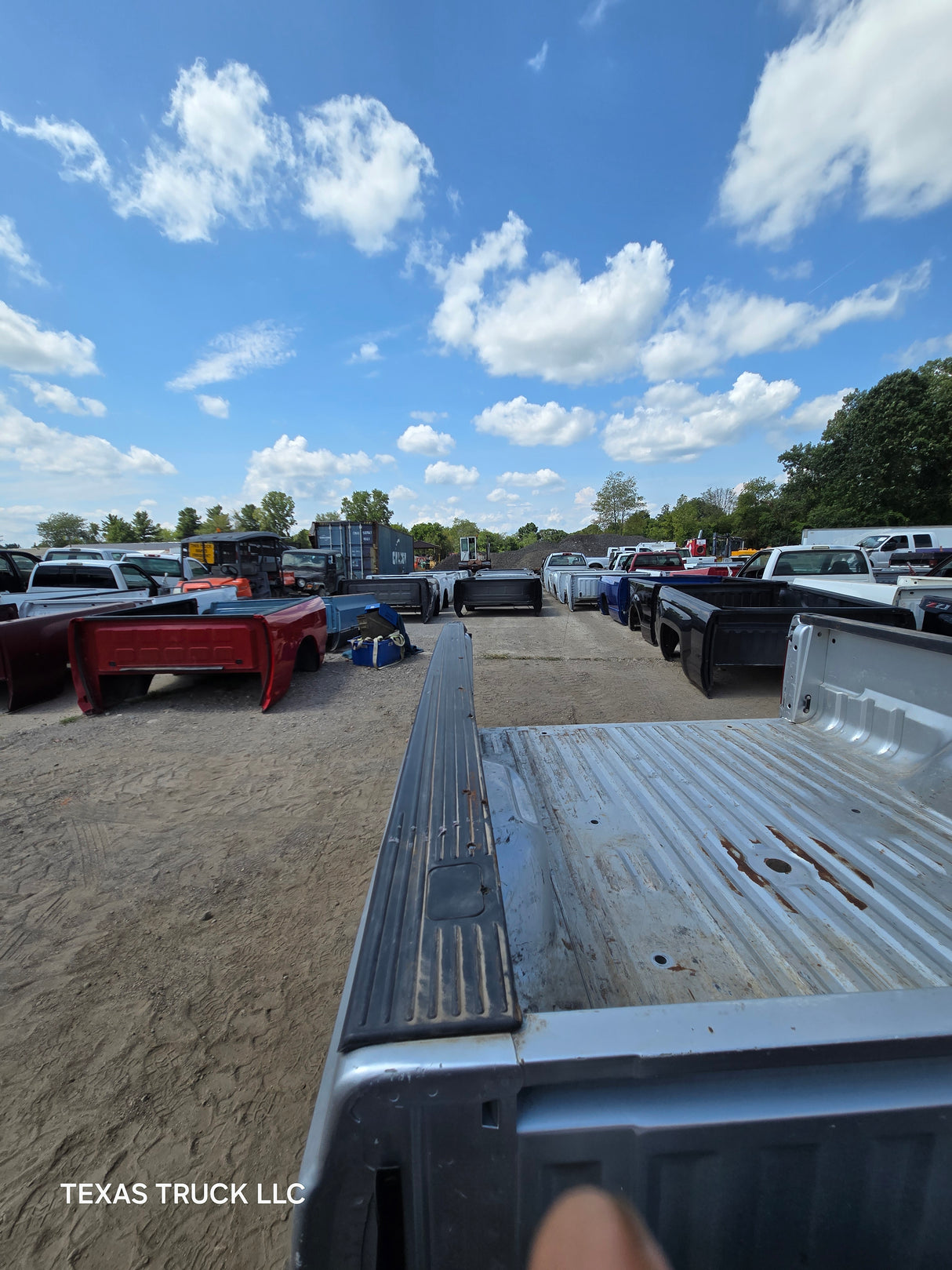 2011-2016 Ford F250 F350 Super Duty 6' 9" Short Truck Bed - Silver