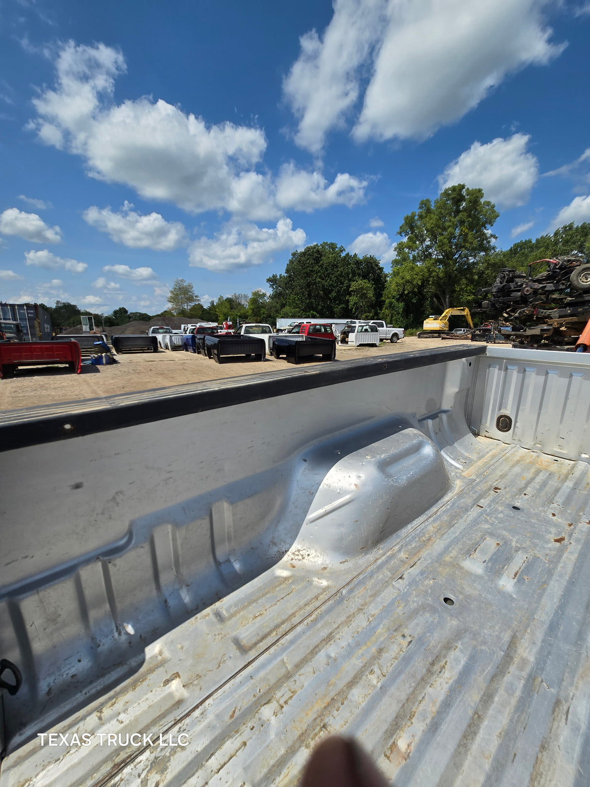 2011-2016 Ford F250 F350 Super Duty 6' 9" Short Truck Bed - Silver