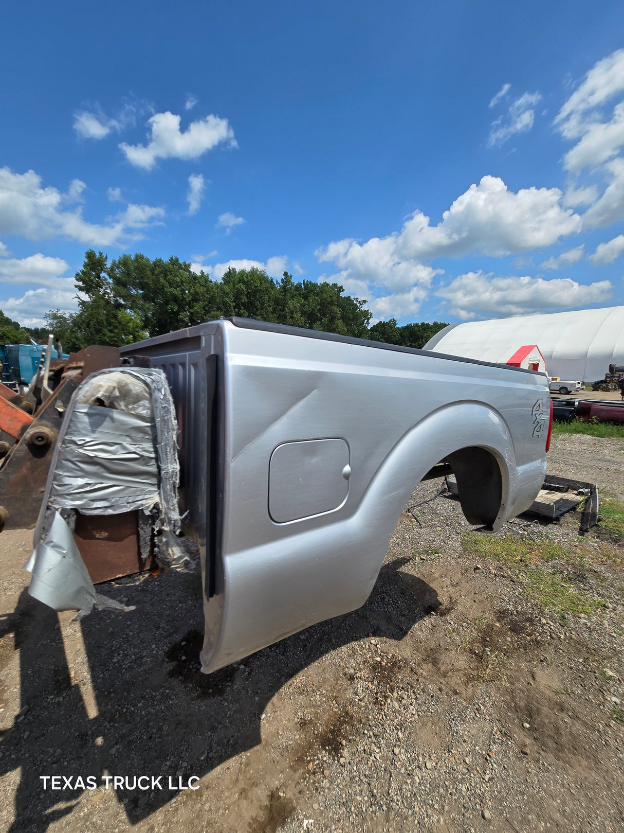 2011-2016 Ford F250 F350 Super Duty 6' 9" Short Truck Bed - Silver
