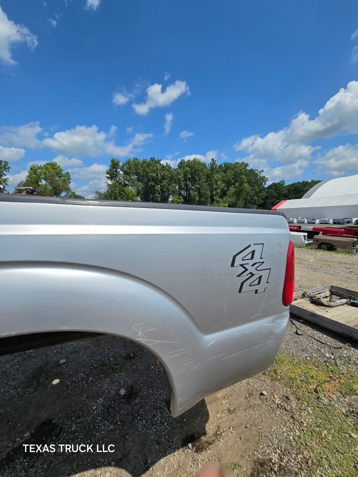 2011-2016 Ford F250 F350 Super Duty 6' 9" Short Truck Bed - Silver