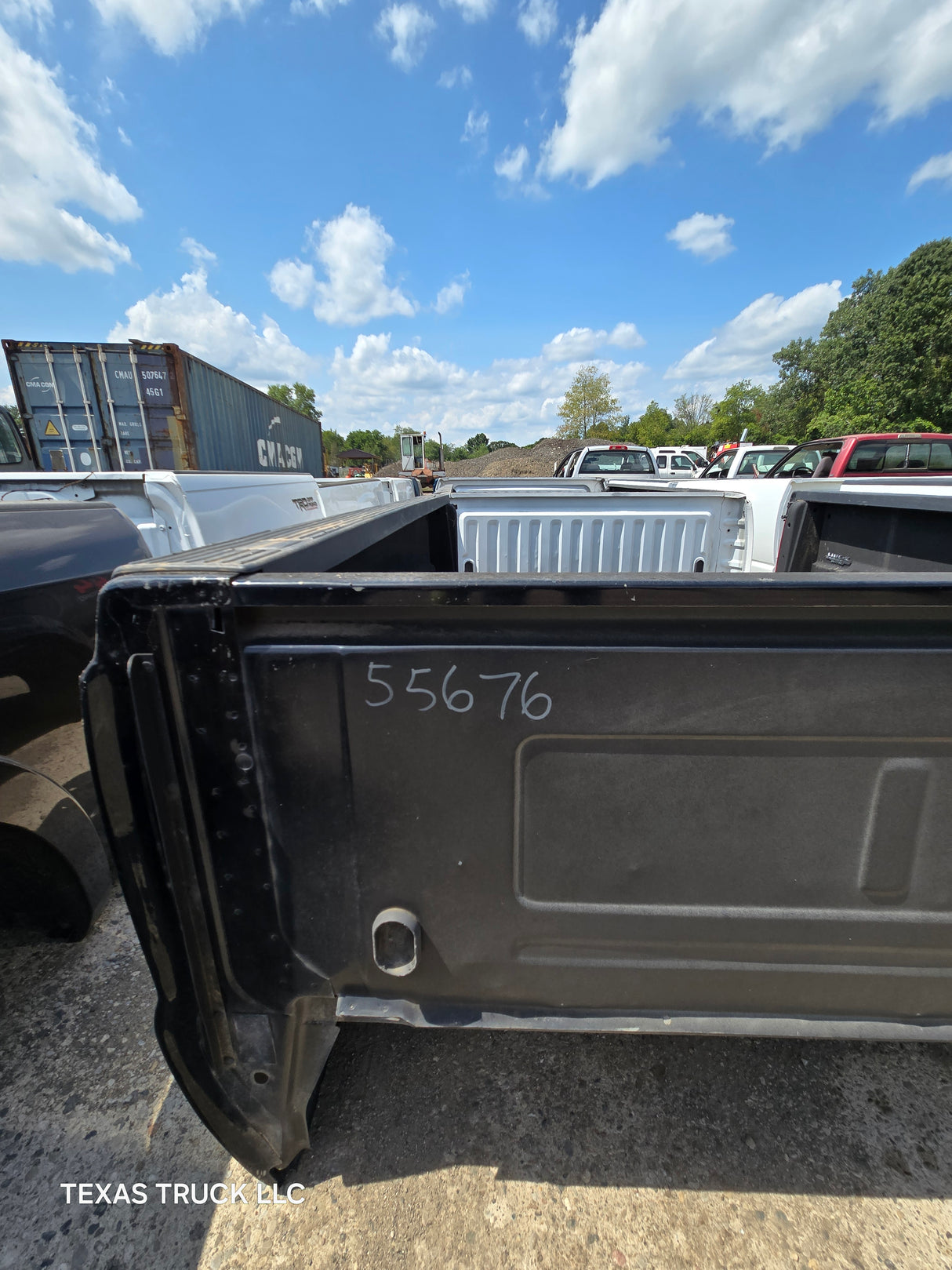 1999-2010 Ford Super Duty F250 F350 6' 9" Short Truck Bed - Black