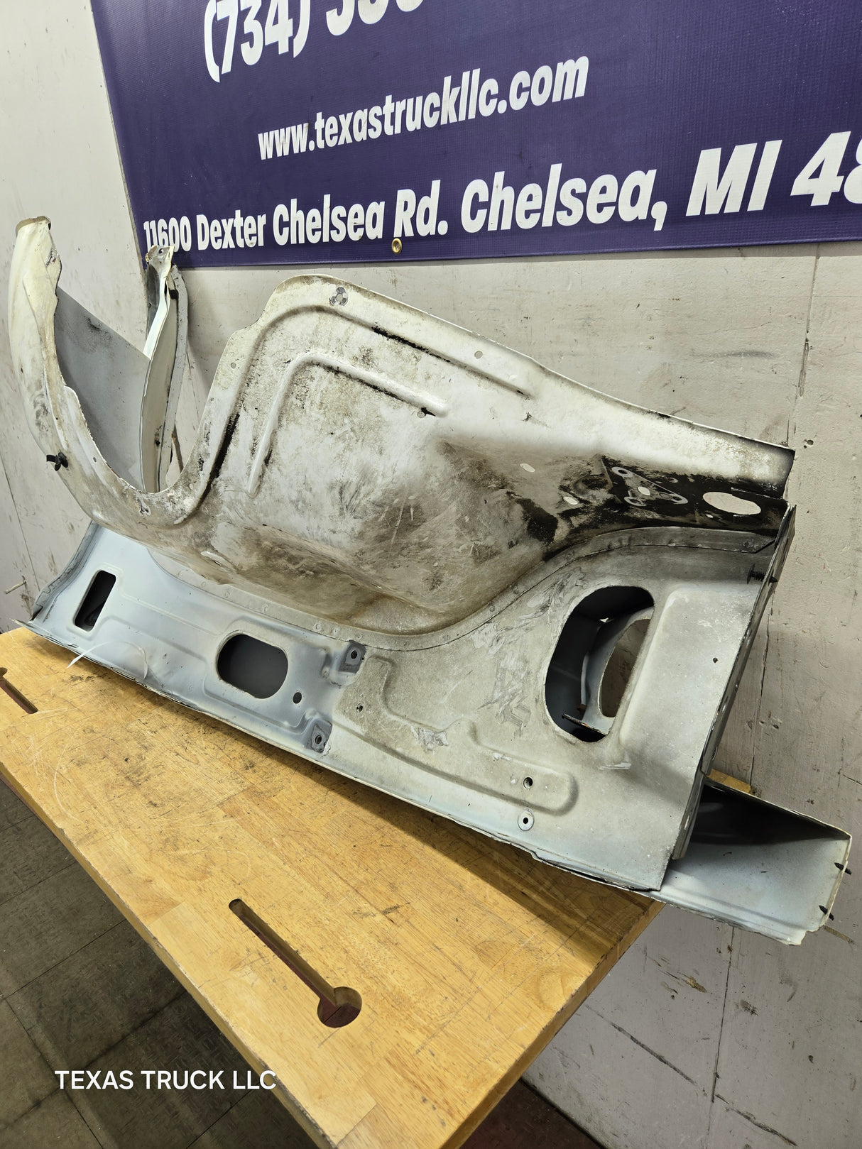 1994-2002 Dodge Ram 2nd Gen 1500 2500 3500 RH Passenger Side Fender - White