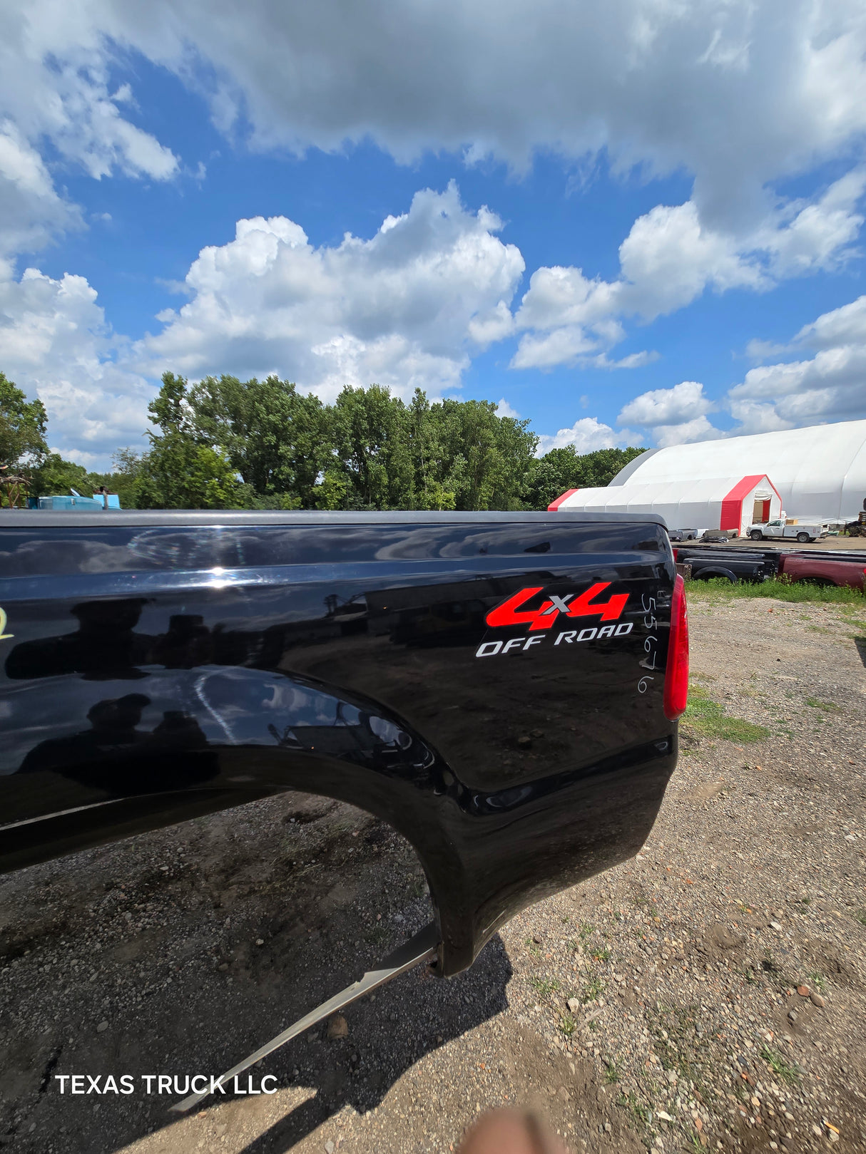 1999-2010 Ford Super Duty F250 F350 6' 9" Short Truck Bed - Black