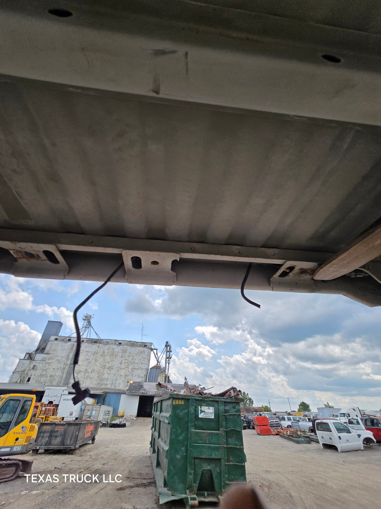 1997-2003 Ford F150 8' Long Bed - White