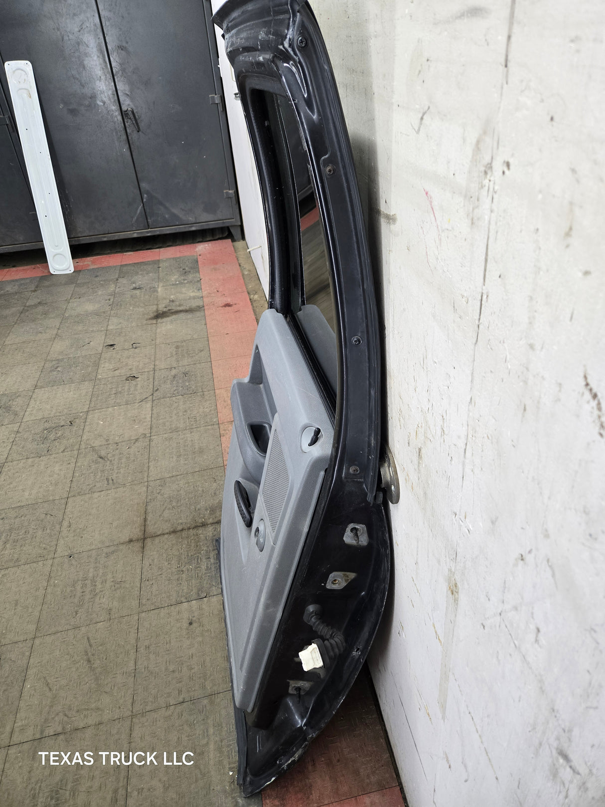2003-2008 Dodge Ram 3rd Gen LH Driver Side Rear Quad Cab Crew Cab Door 1500 2500 3500 4500 5500 - Black