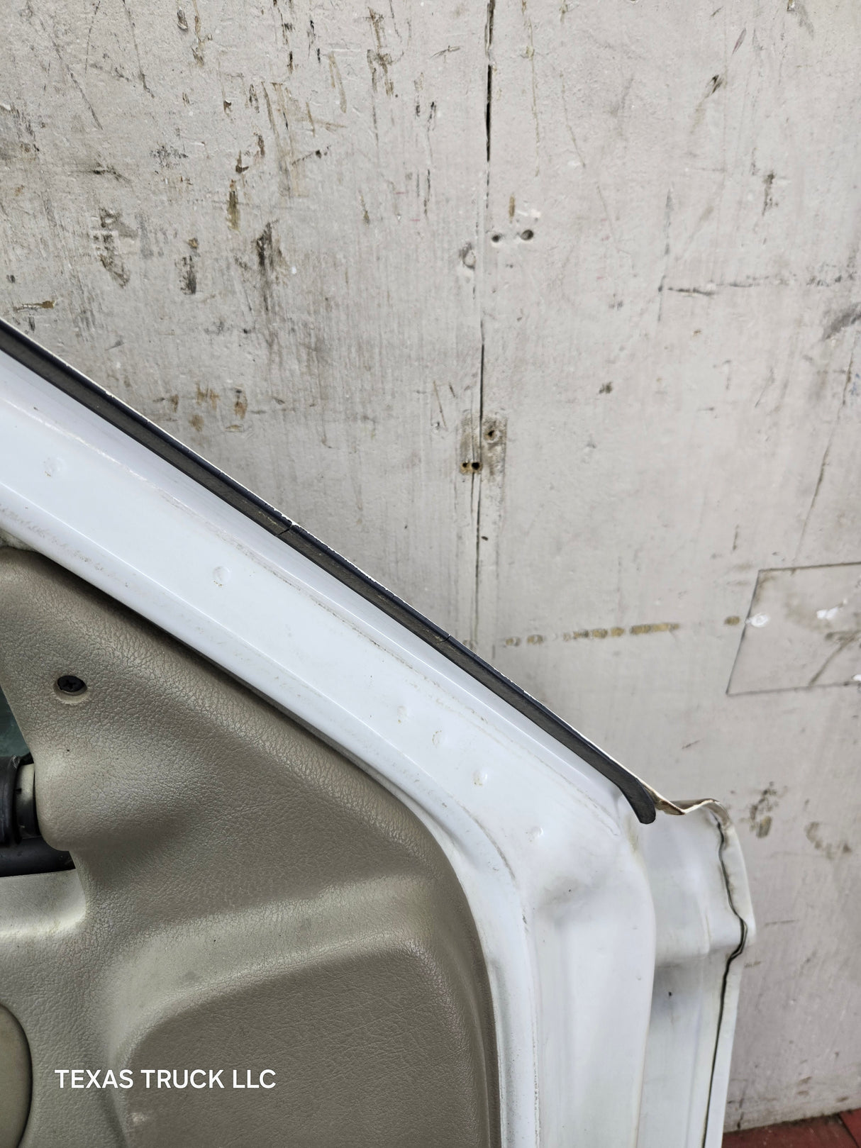 1994-2002 Dodge Ram 2nd Gen LH Driver Side Front Extended Cab Door 1500 2500 3500 ROUND CORNER -