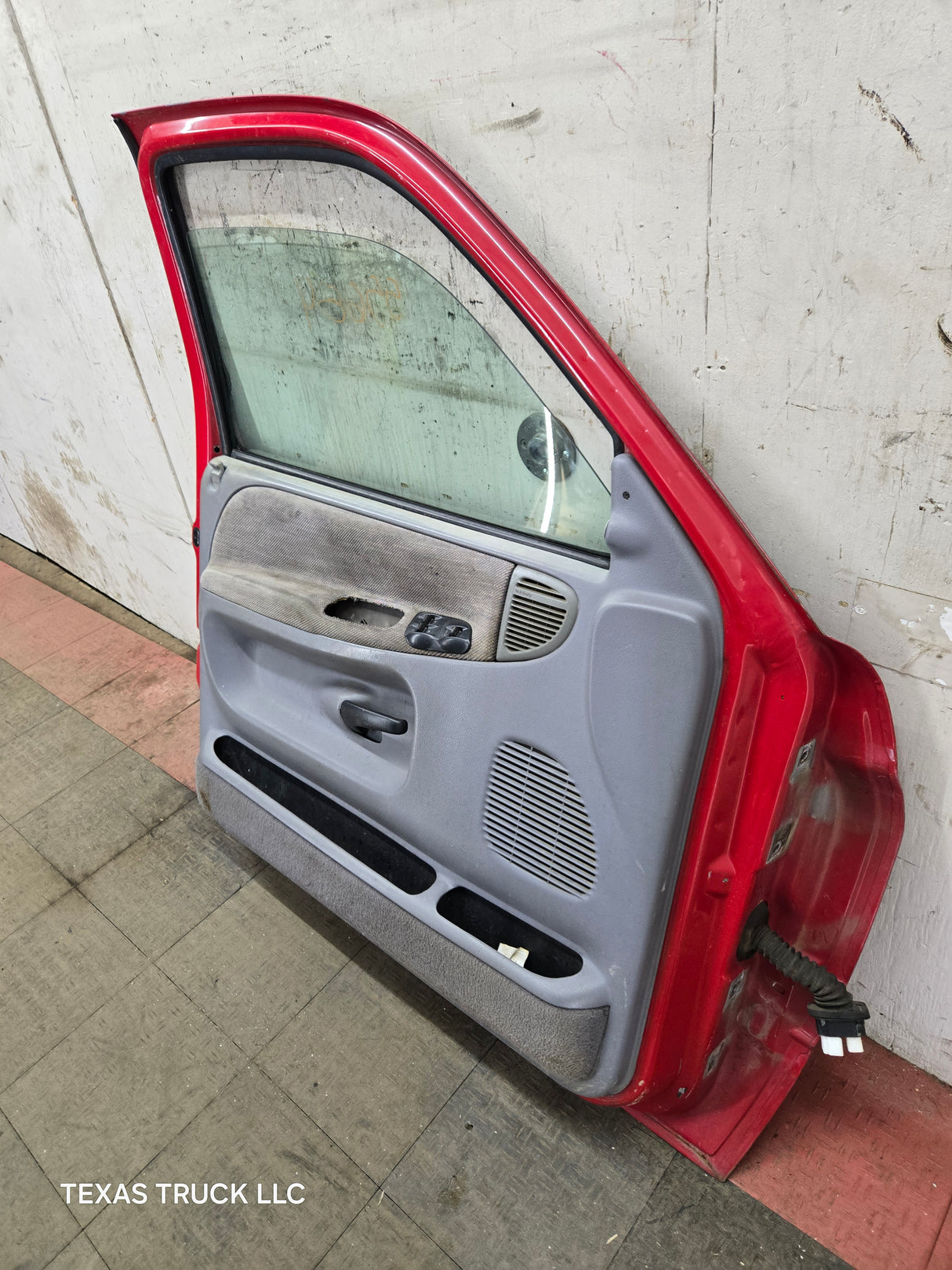 1994-2002 Dodge Ram 2nd Gen LH Driver Side Front Extended Cab Door 1500 2500 3500 ROUND CORNER - Red