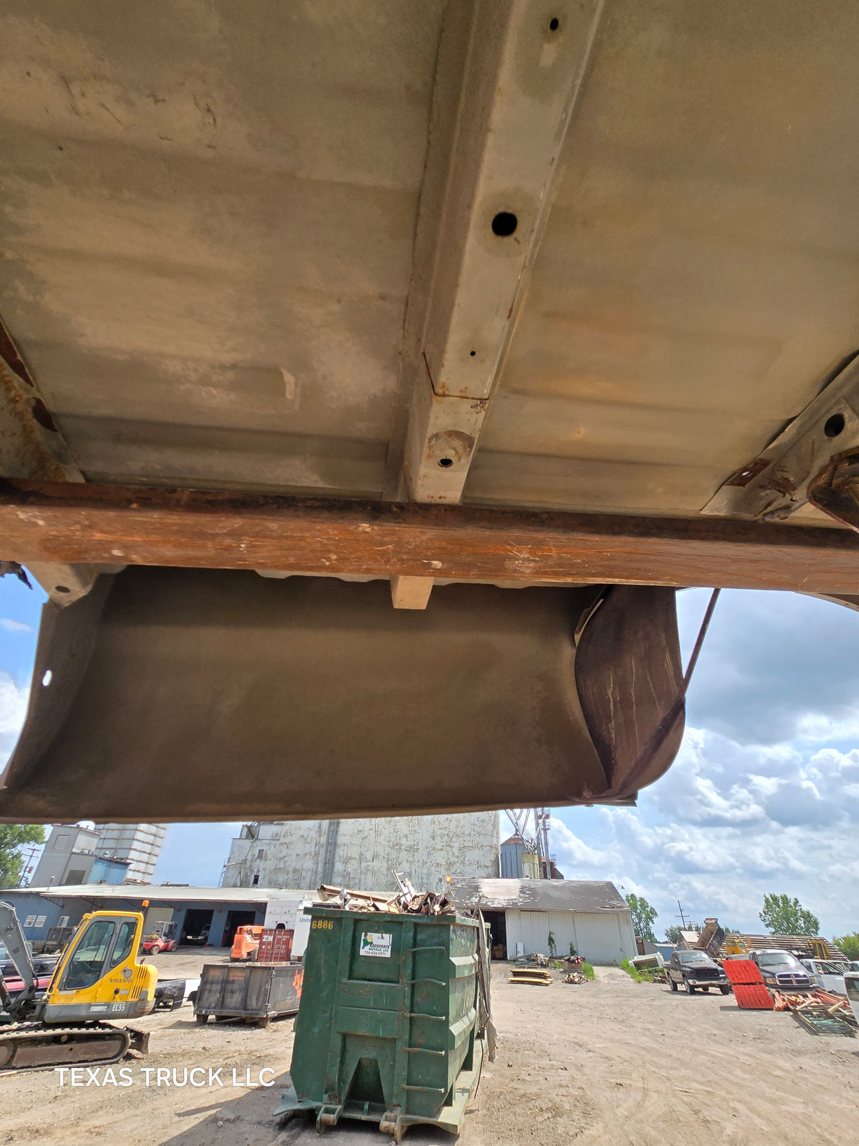 1999-2010 Ford F250 F350 Super Duty 8' Long Truck Bed - Tan/Beige