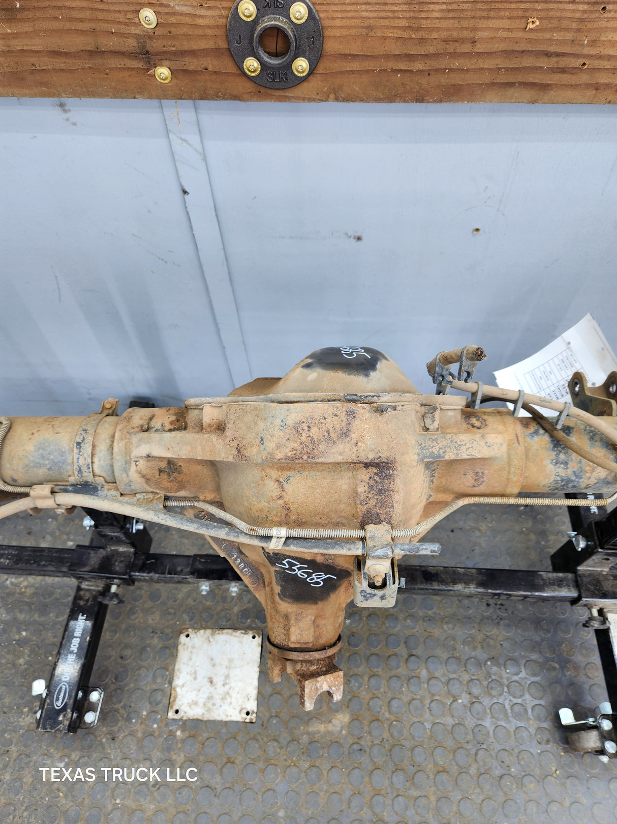 1994-1999 2nd Gen Dodge Ram 1500 3.55 Rear Axle 9.25 146k Miles