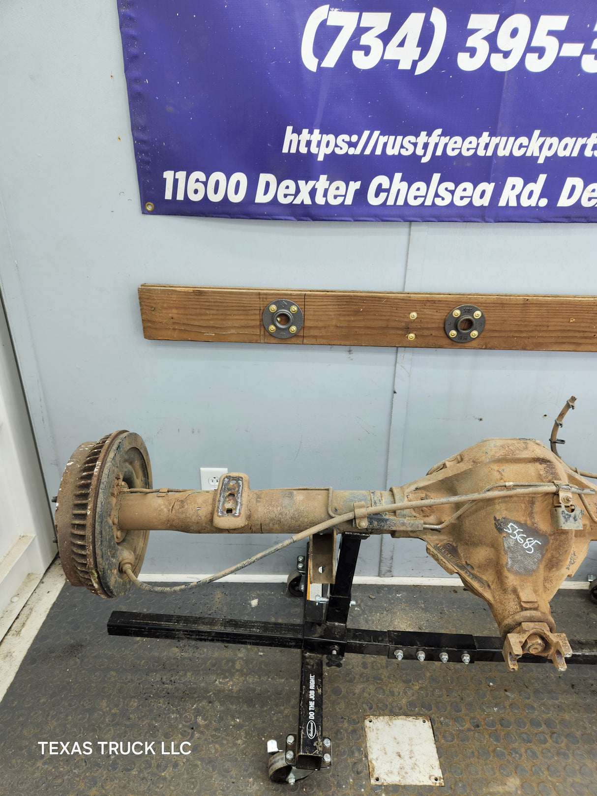 1994-1999 2nd Gen Dodge Ram 1500 3.55 Rear Axle 9.25 146k Miles