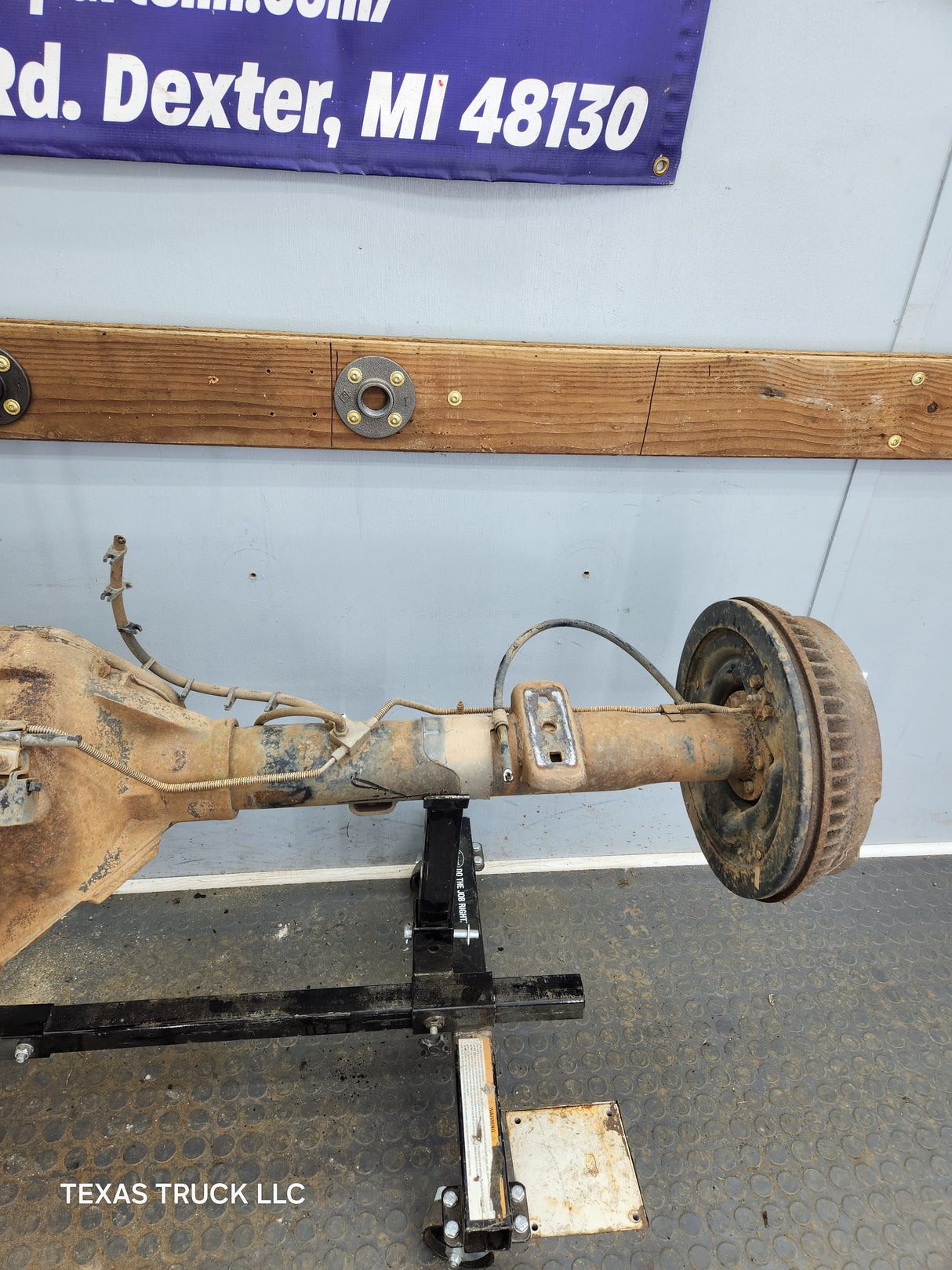 1994-1999 2nd Gen Dodge Ram 1500 3.55 Rear Axle 9.25 146k Miles