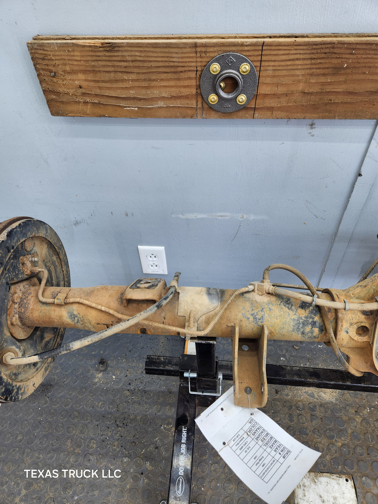 1994-1999 2nd Gen Dodge Ram 1500 3.55 Rear Axle 9.25 146k Miles