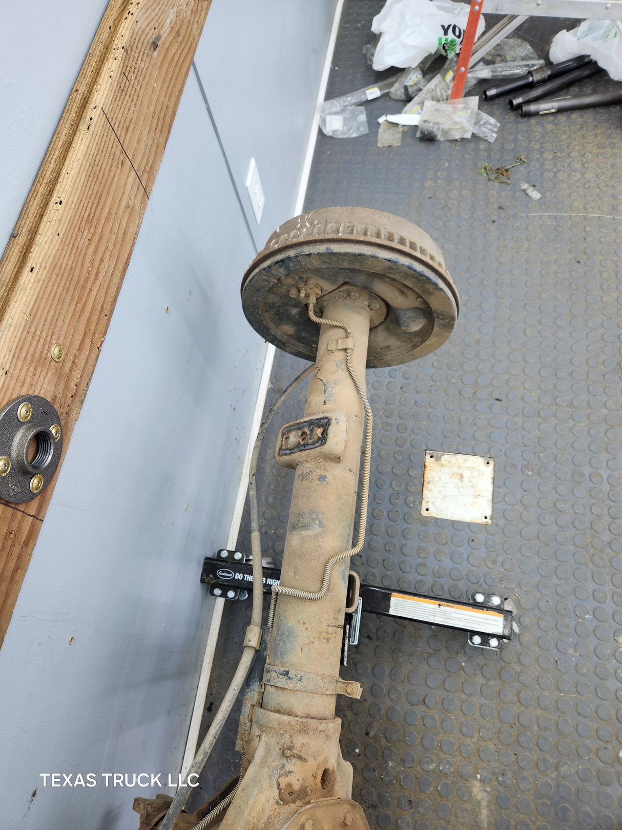 1994-1999 2nd Gen Dodge Ram 1500 3.55 Rear Axle 9.25 146k Miles