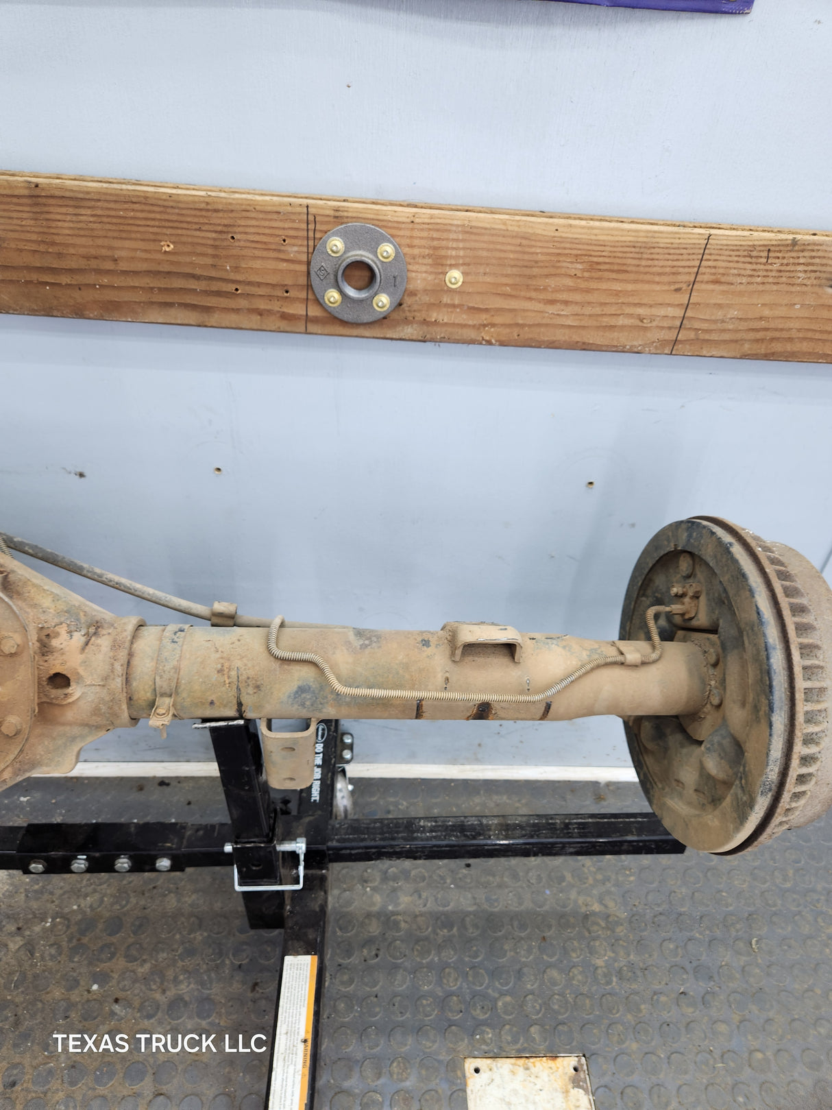 1994-1999 2nd Gen Dodge Ram 1500 3.55 Rear Axle 9.25 146k Miles