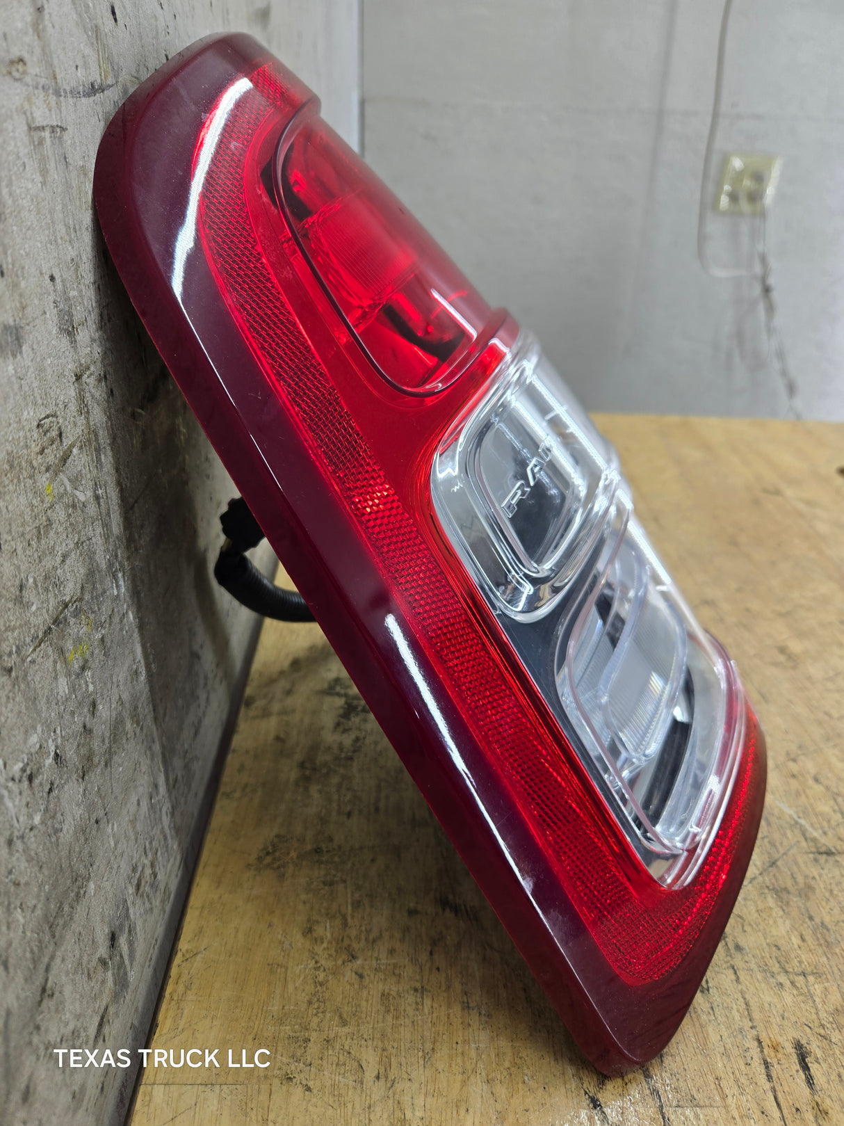 2019-2025 5th Gen Dodge Ram 2500 3500 LH Driver Side Tail Light Halogen 68361715AE